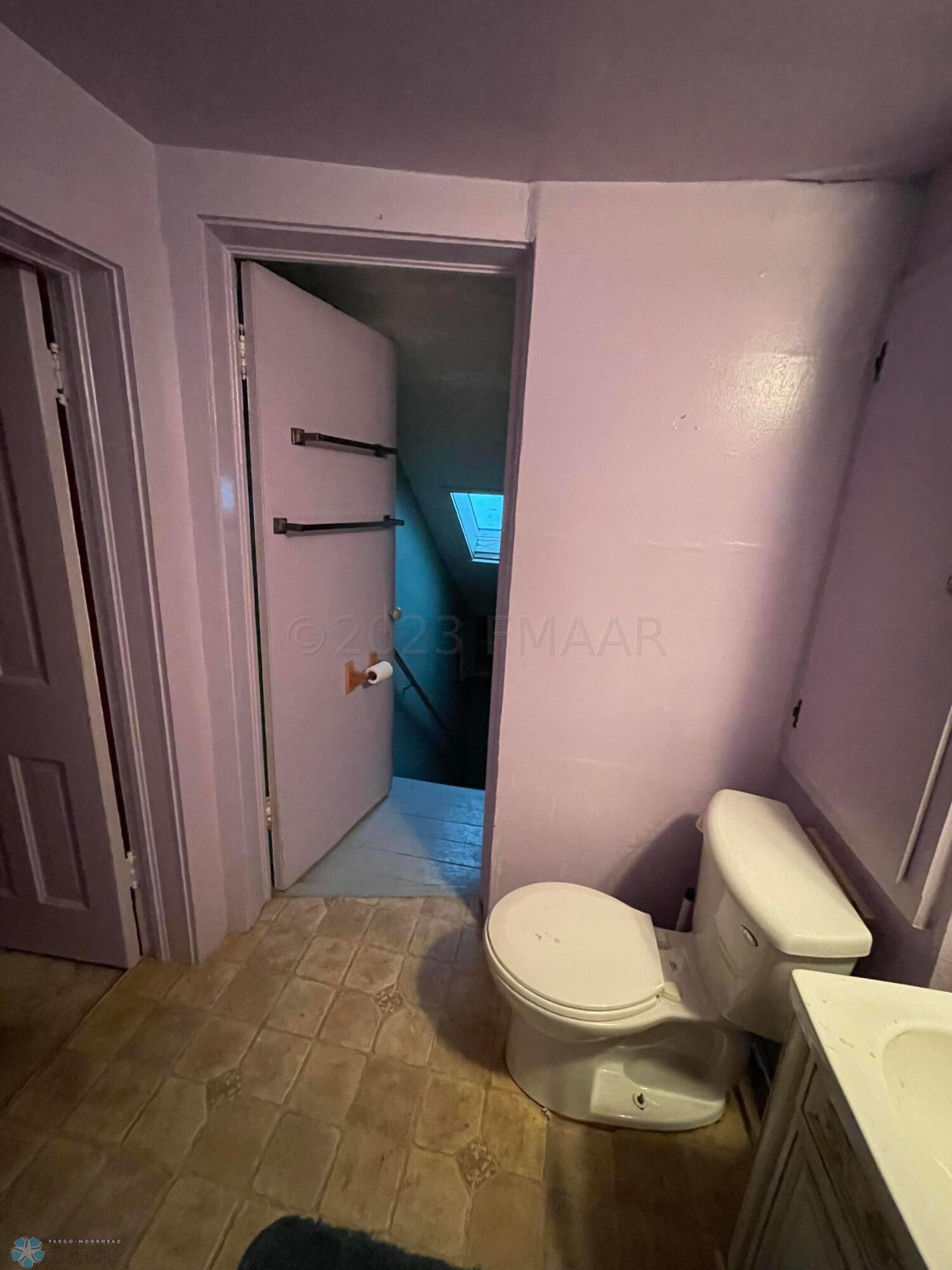 203 Bathroom