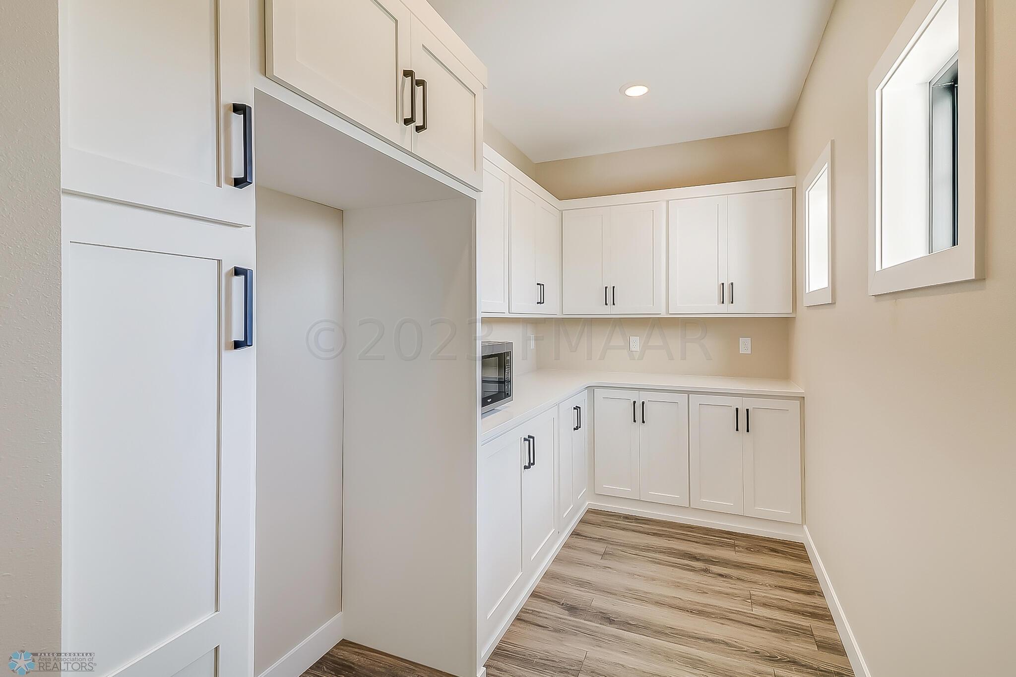 KitchenPantry1_0
