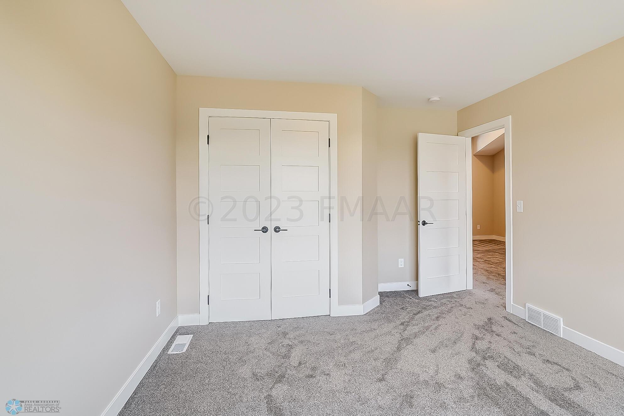 Bedroom2_2