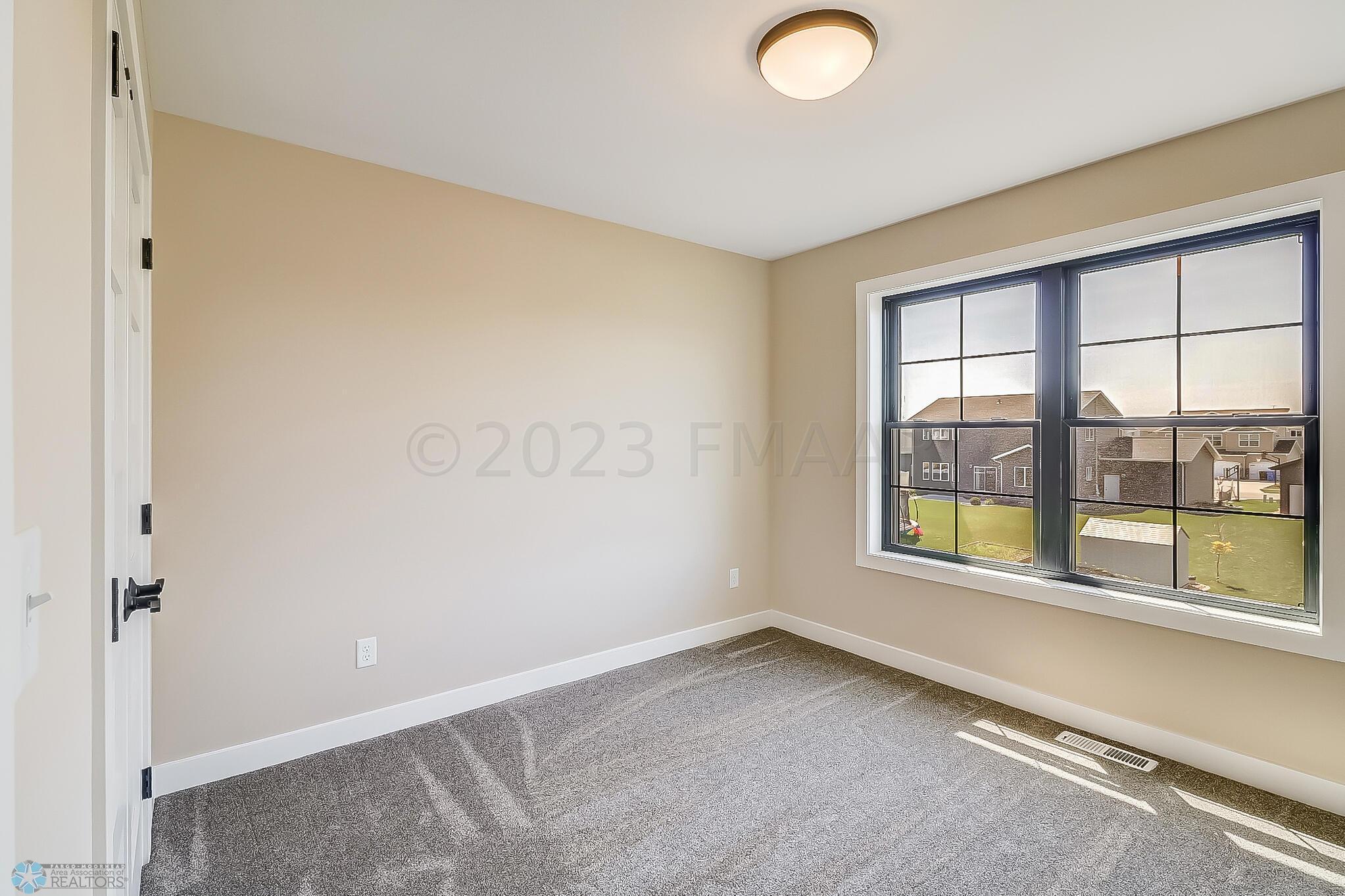 Bedroom1_1