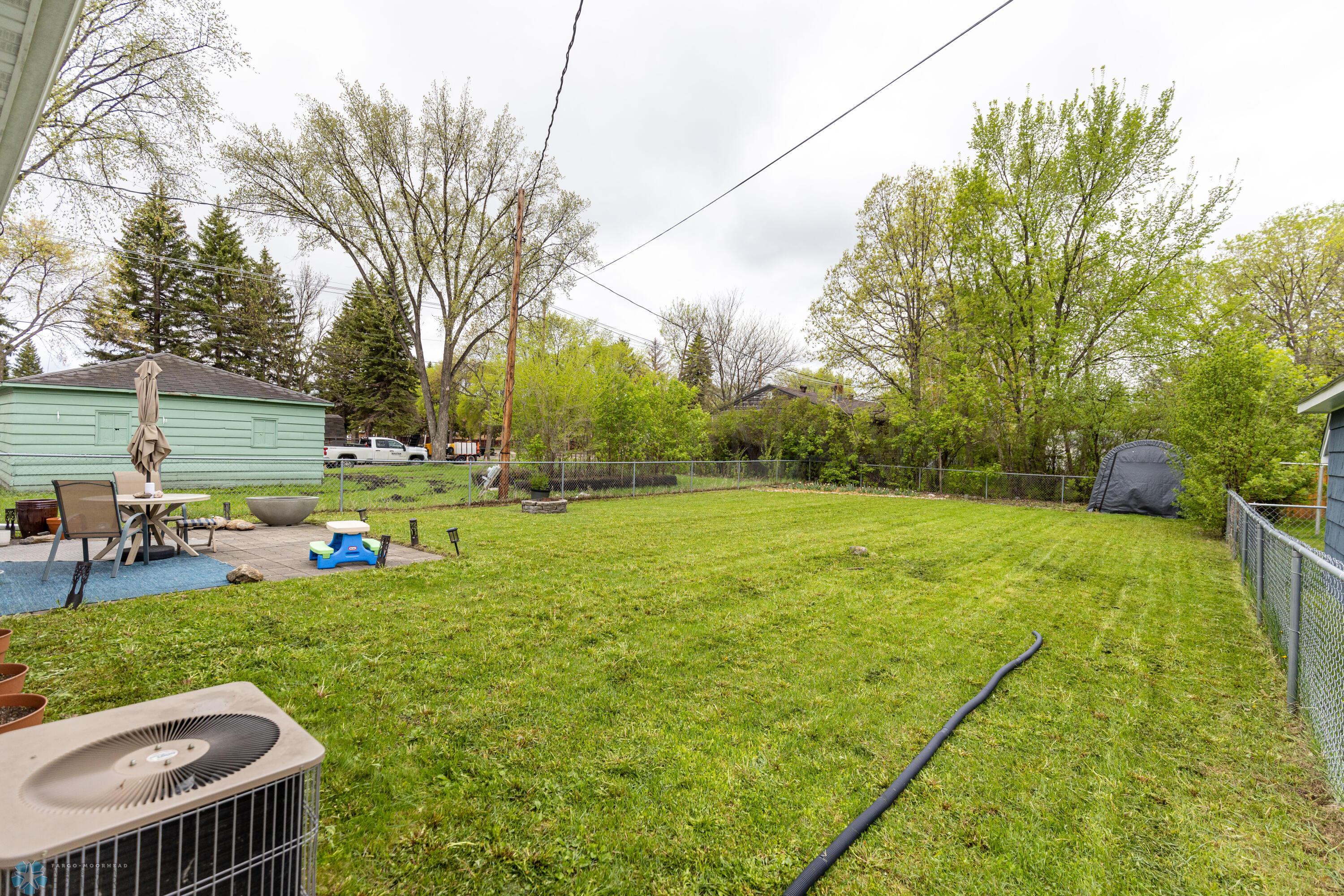 425 18th St S Moorhead