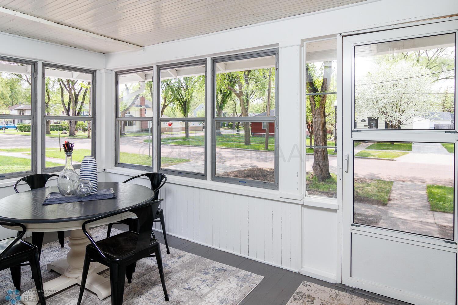 3 season porch