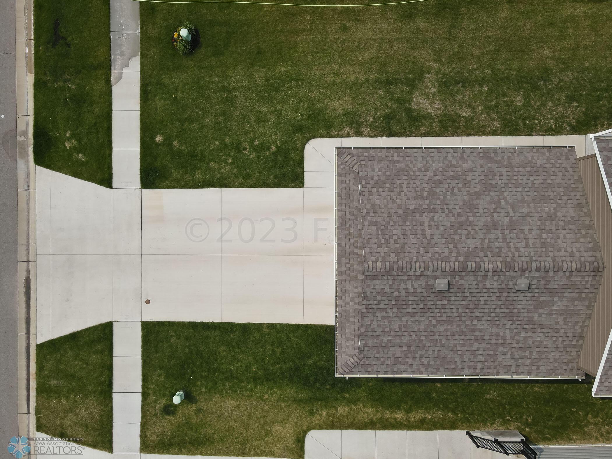 L2P062-0051