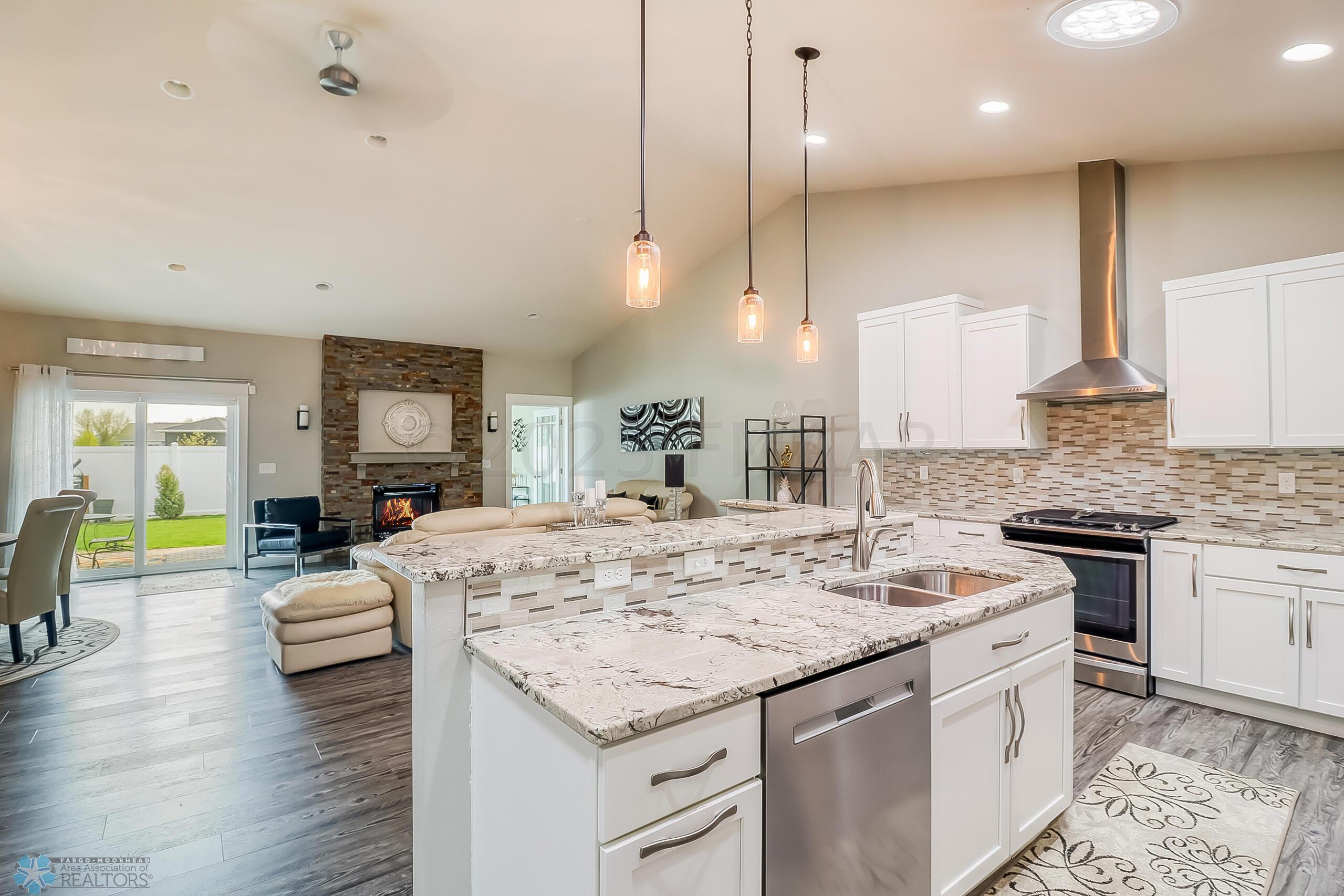 Kitchen 1_2