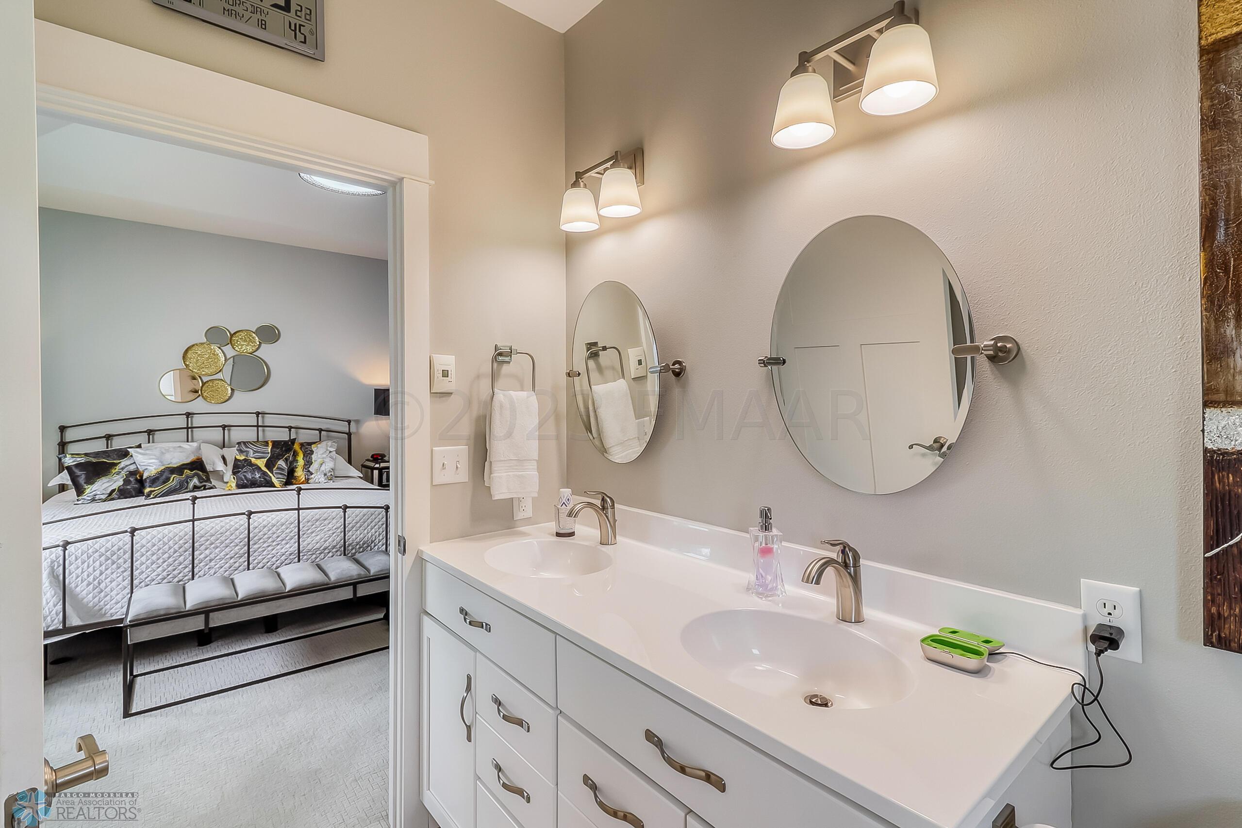 Master Bath 1_3