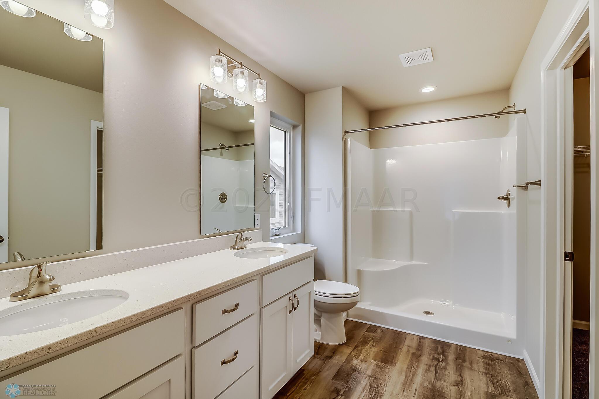 Primary Bathroom1_0