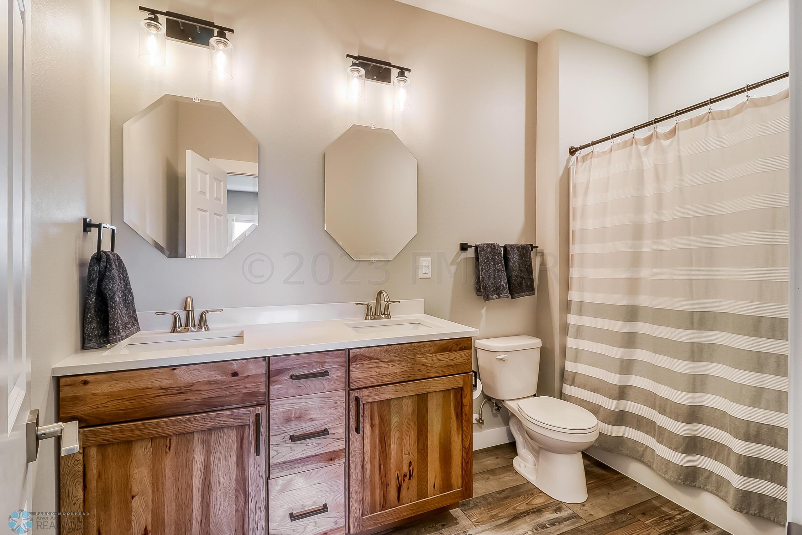 Primary Bathroom1_1