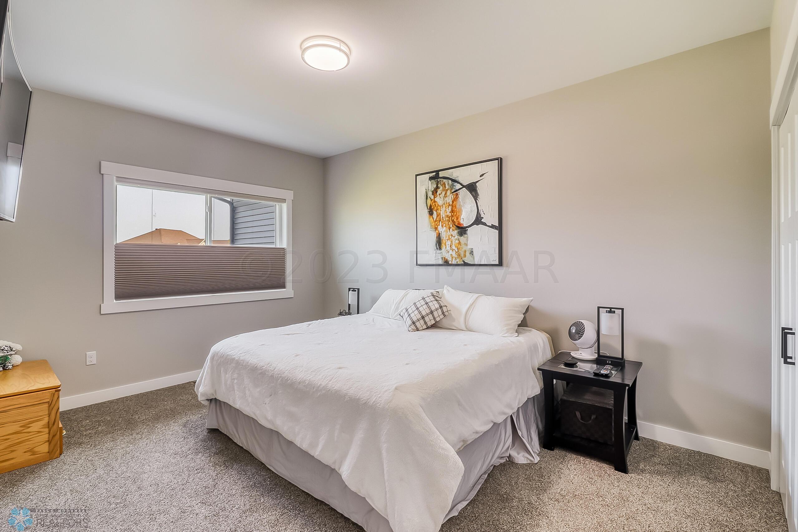 Bedroom1_1