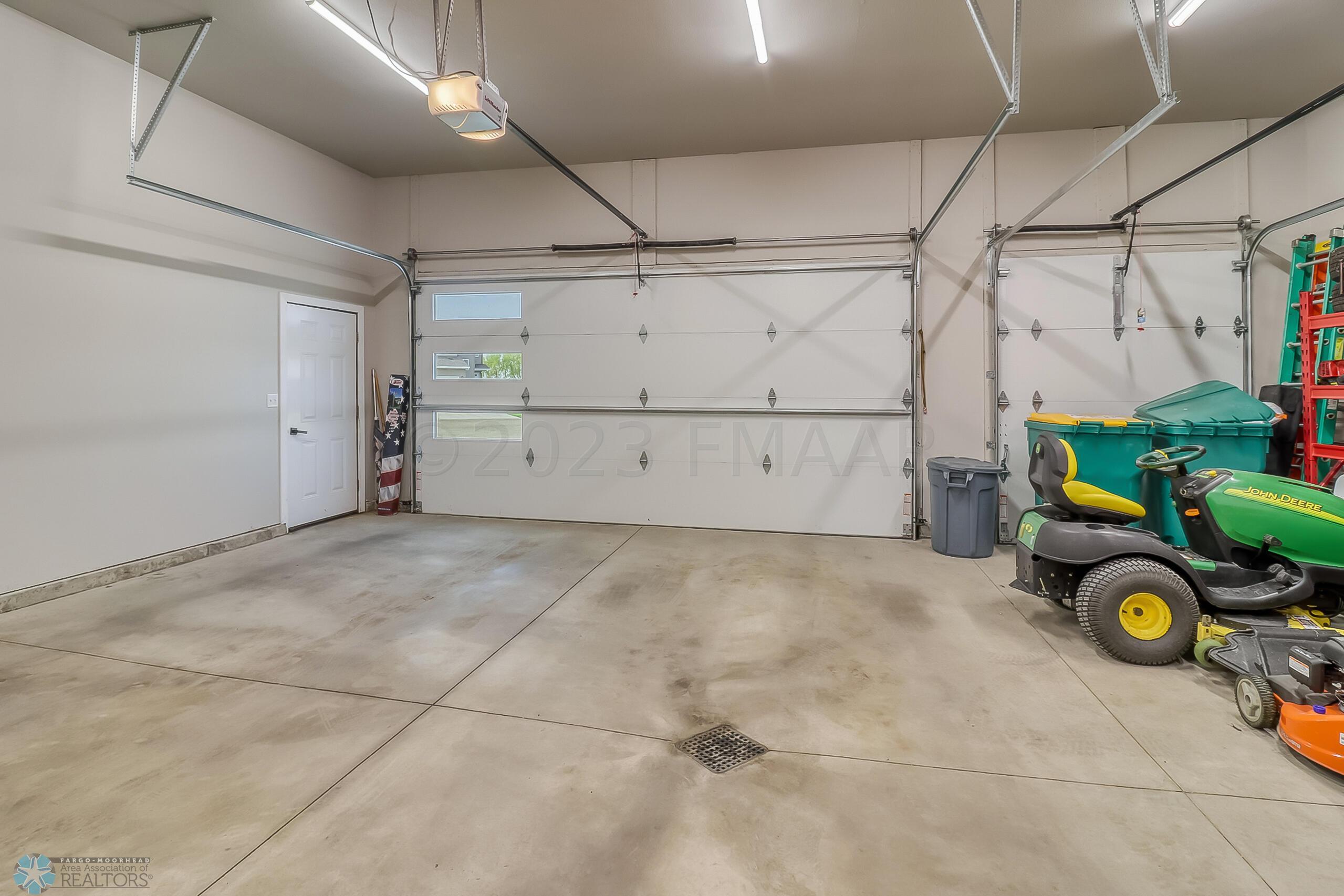 Garage1_1