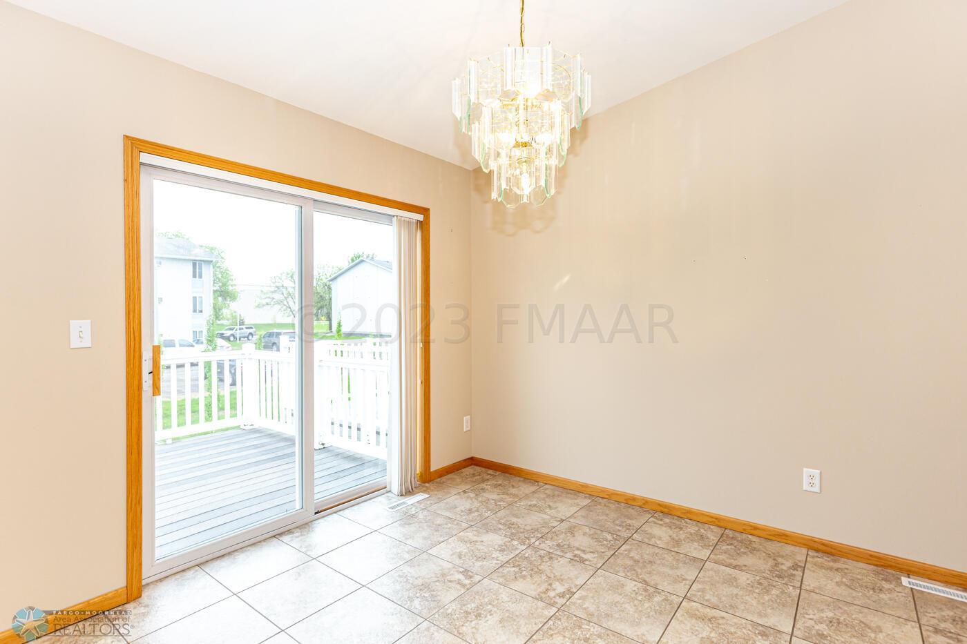 Home-4