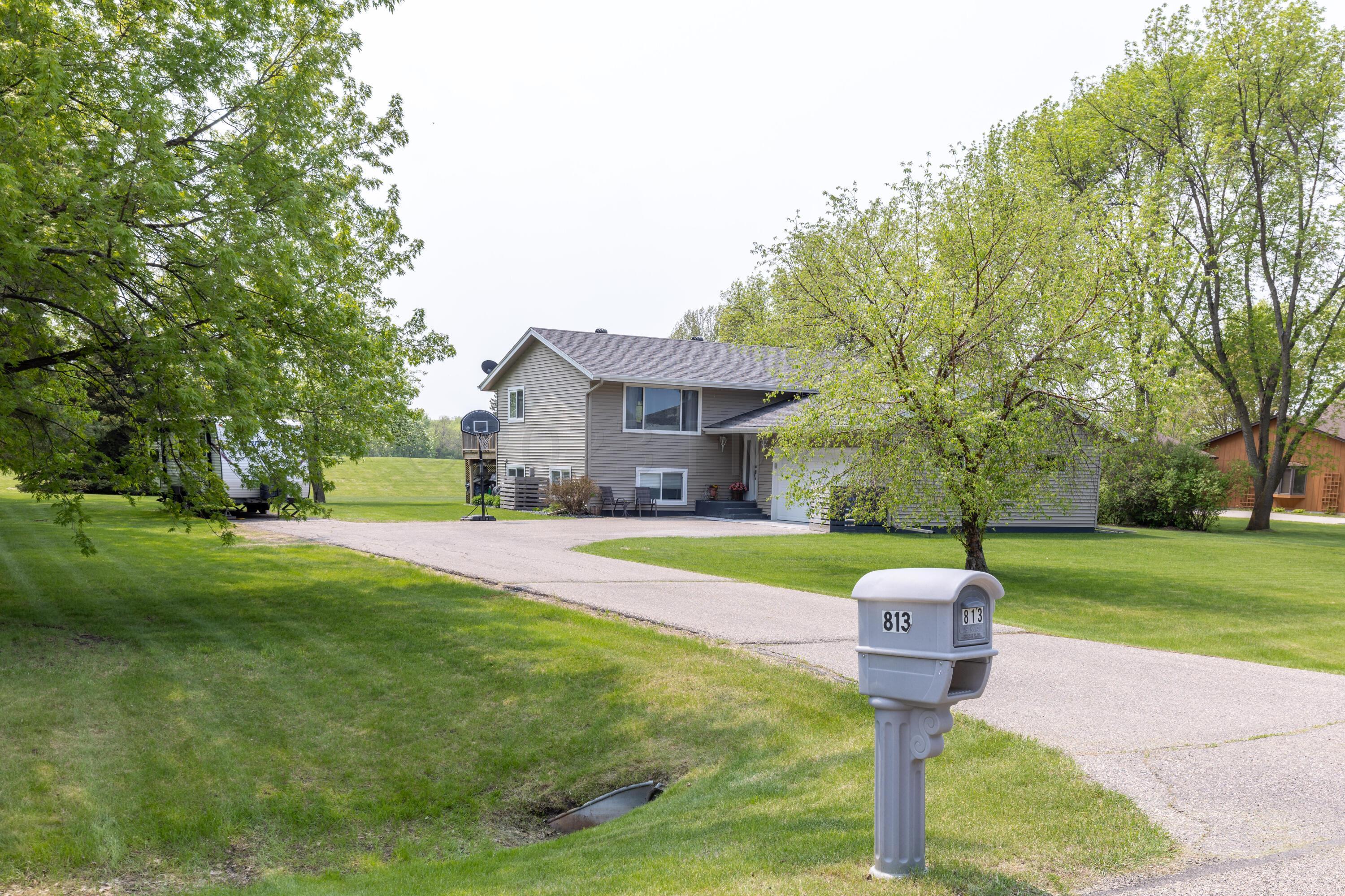 Property photo for 813 62ND Avenue N, Moorhead, MN 56560