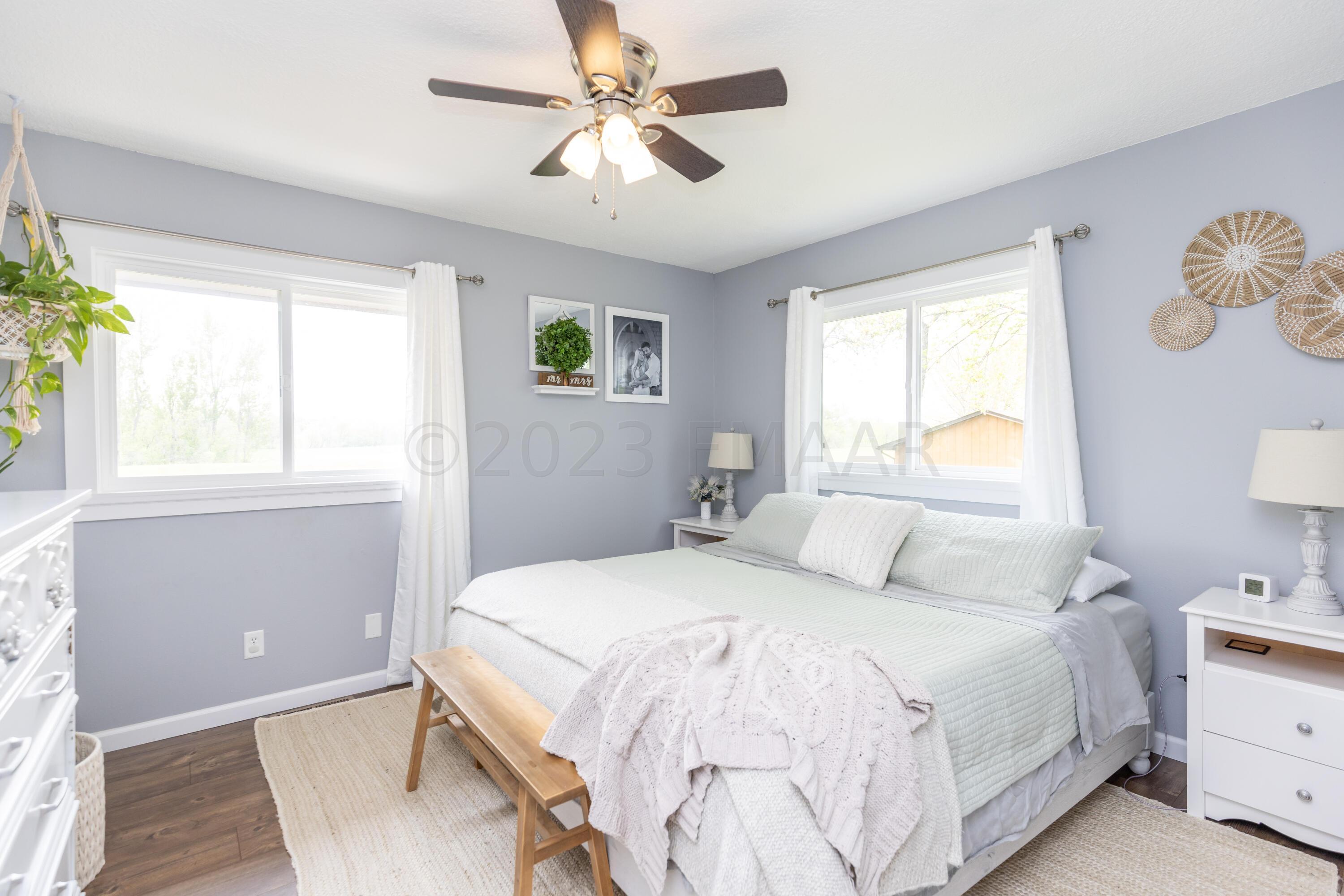 813 62nd-22
