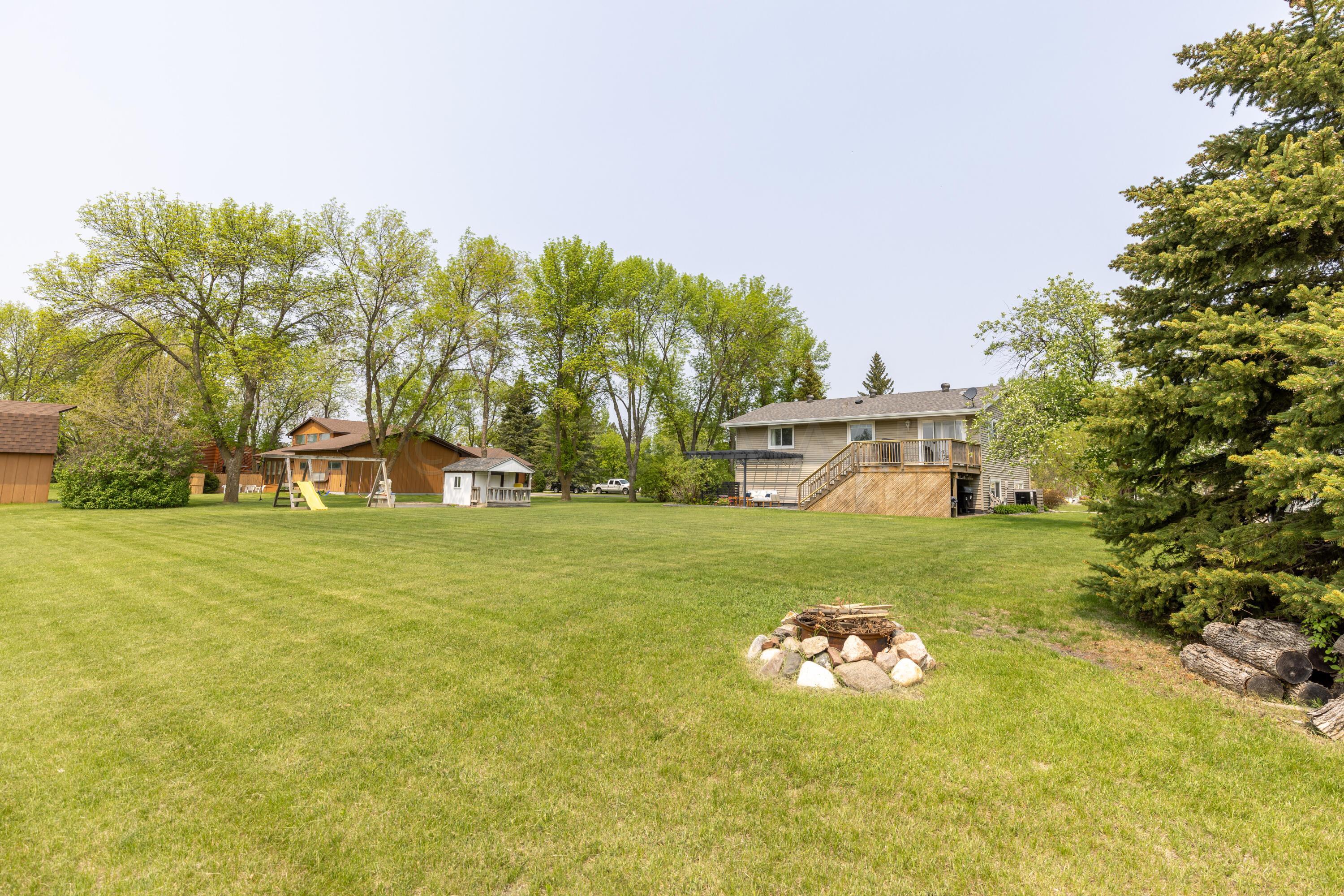 813 62nd-33