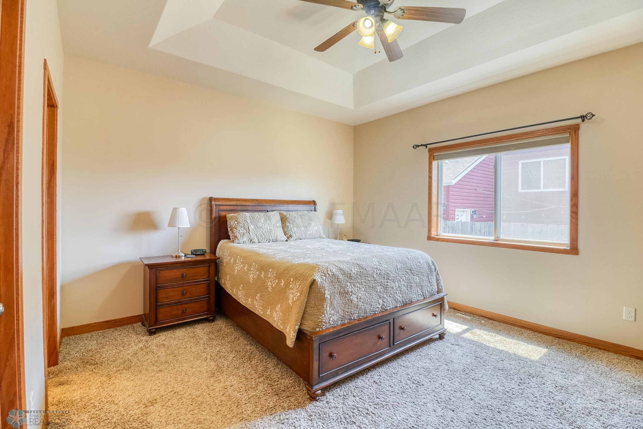 Primary Bedroom1_1