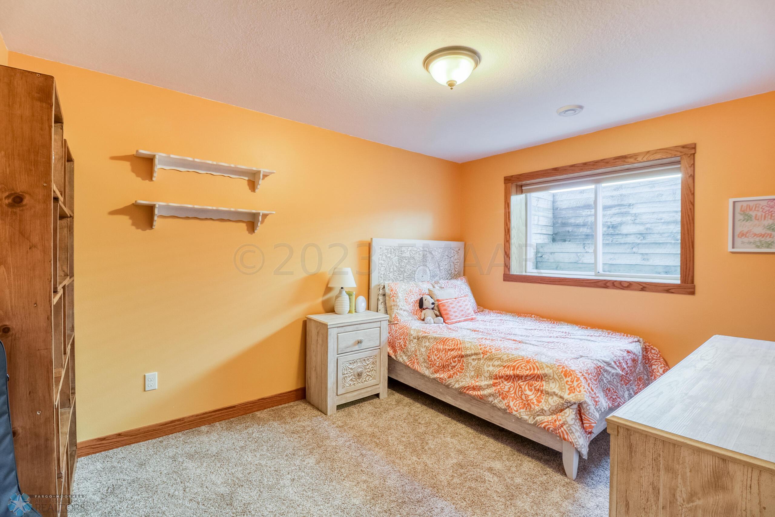 Basement Bedroom2_1