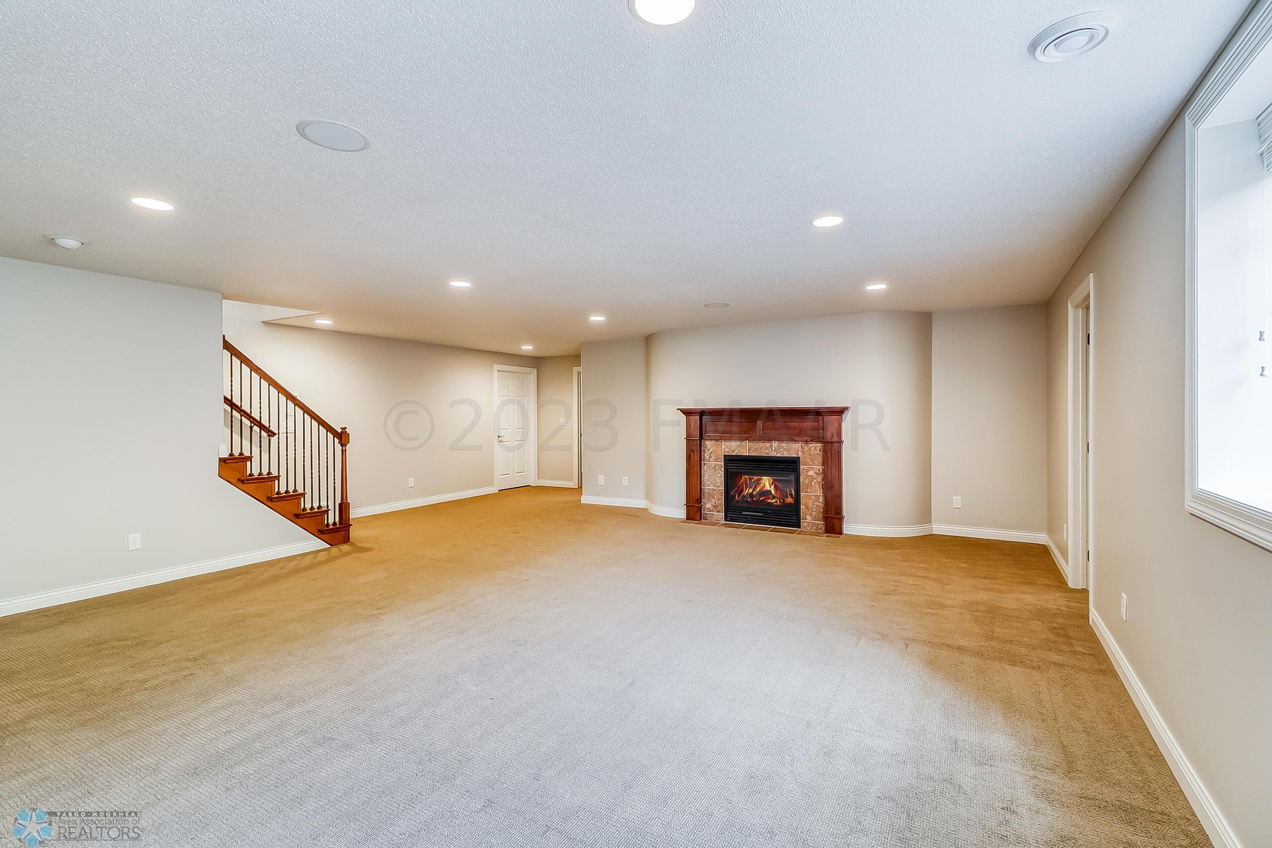 Basement1_3