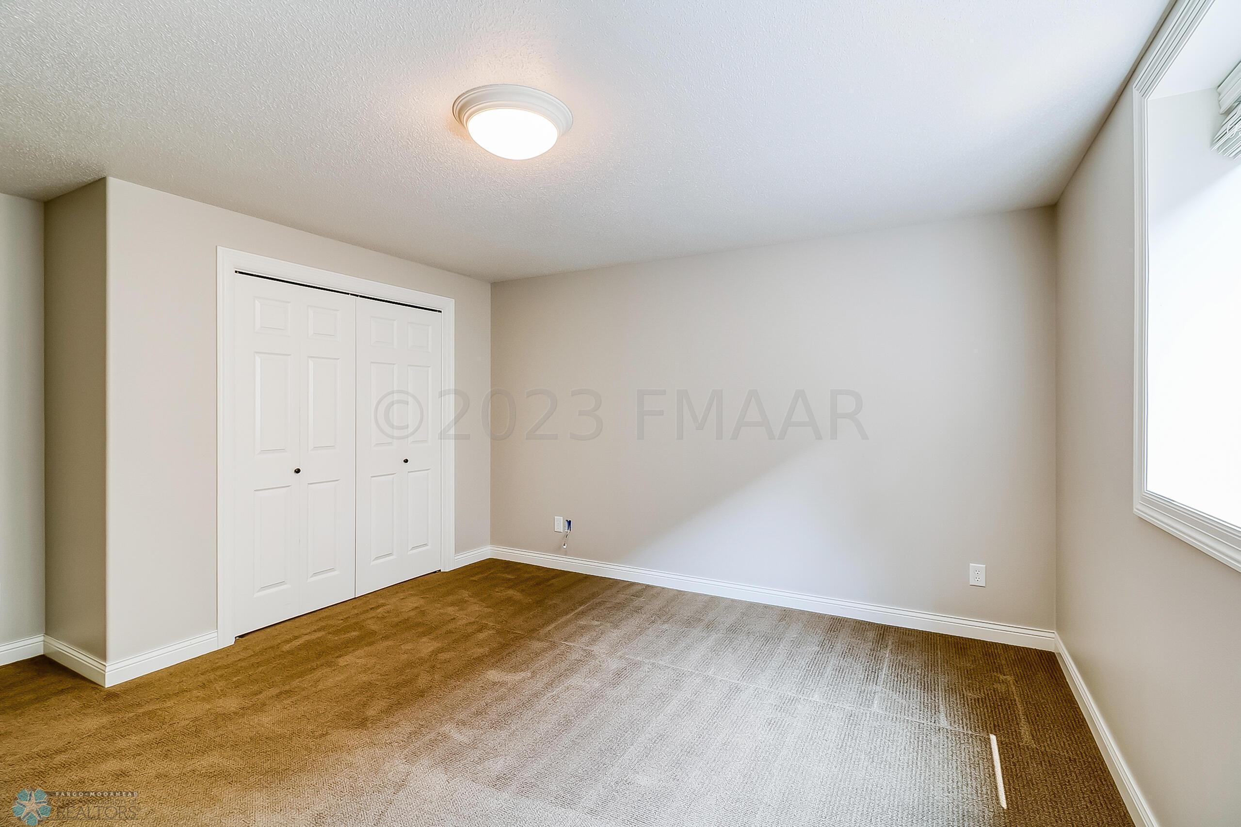Basement Bedroom1_2
