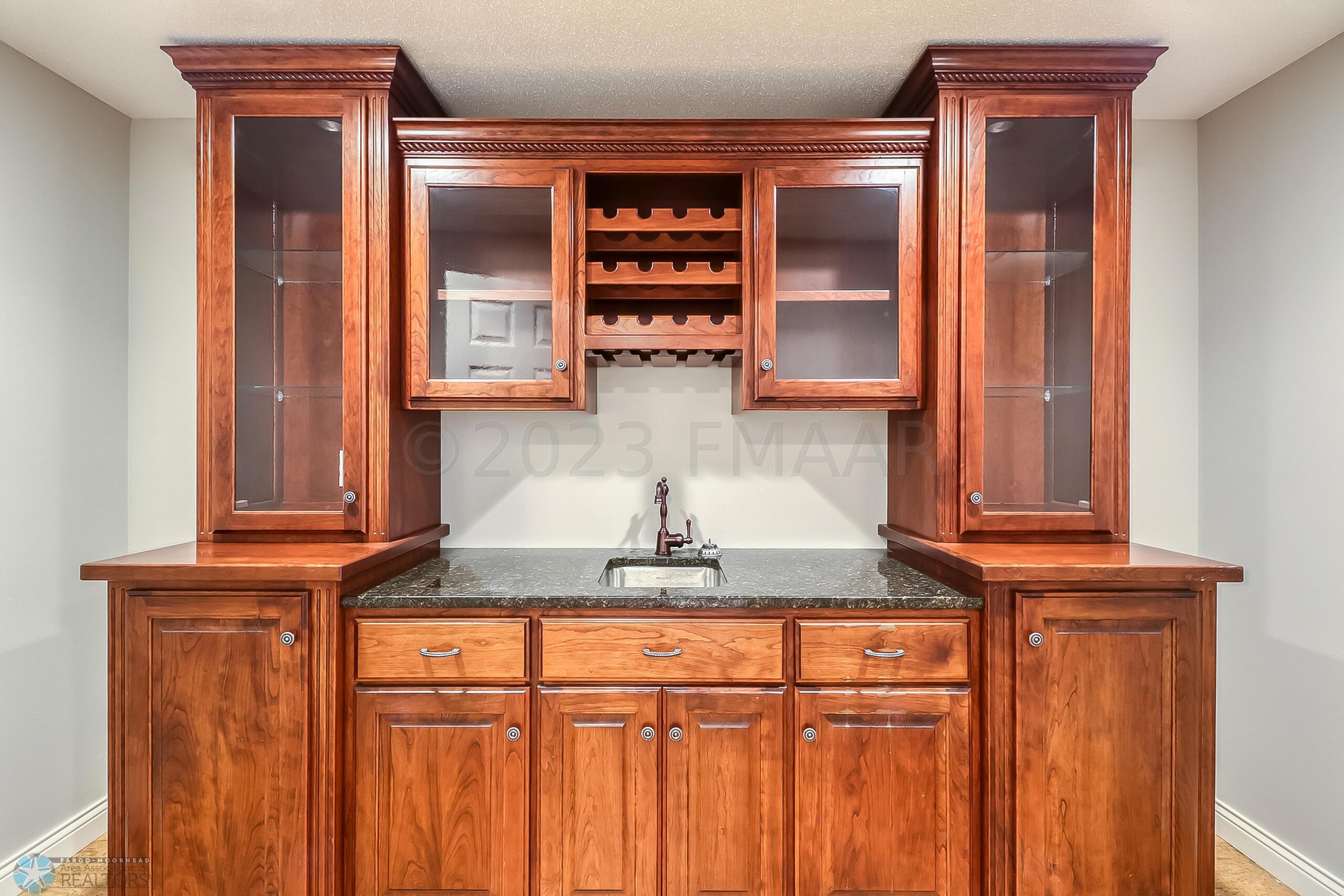Basement Bar1_1