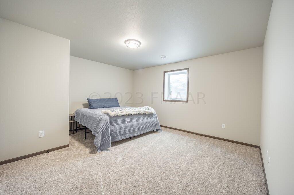 6021-Basement Guest Room