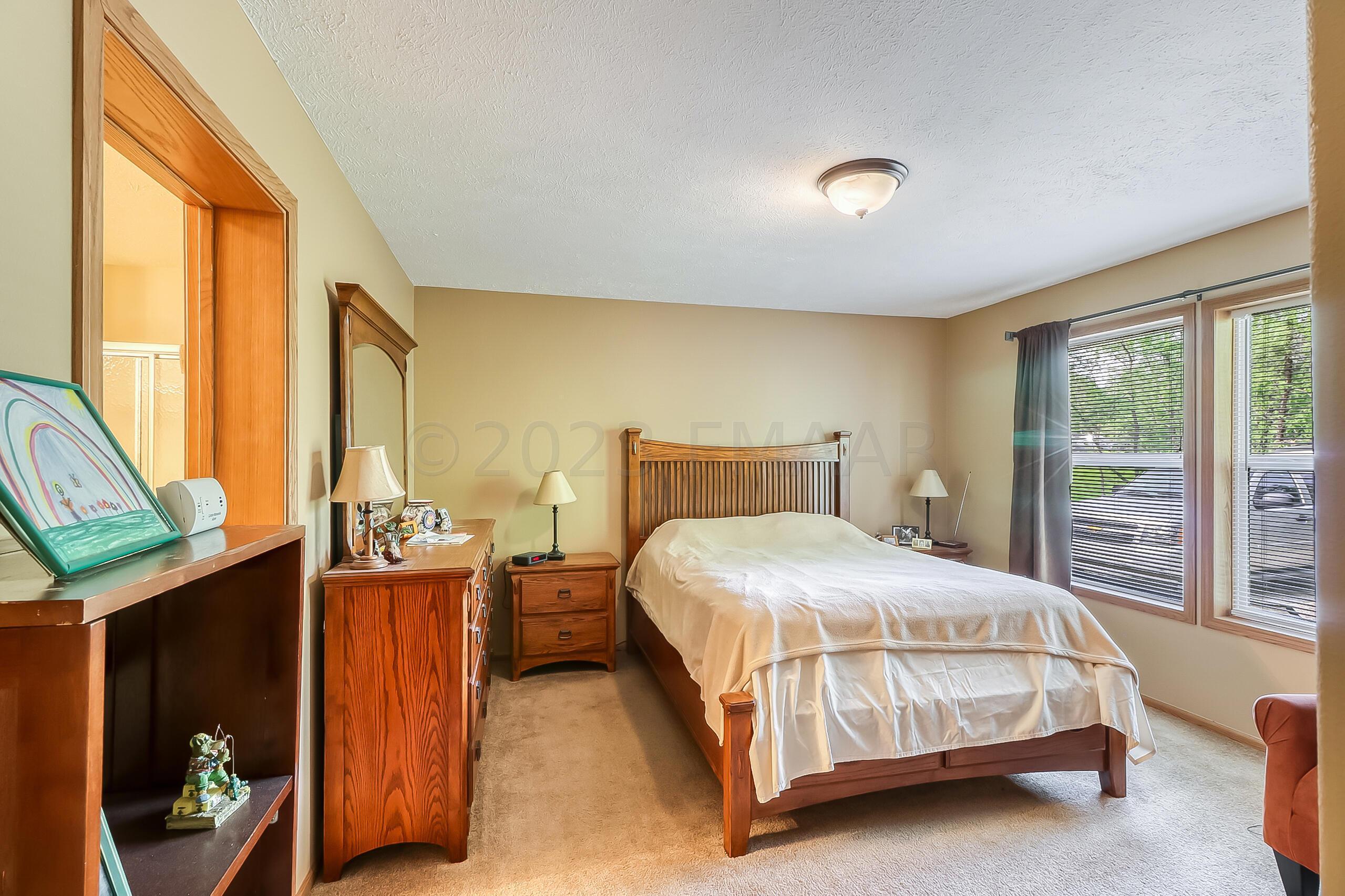 Primary Bedroom1_1