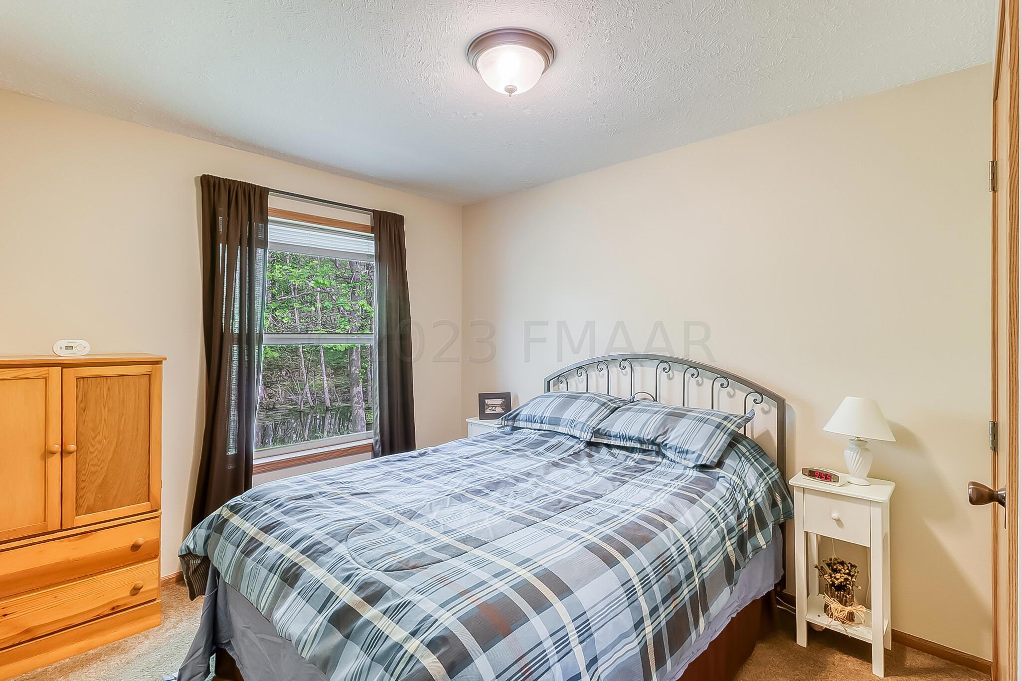 Bedroom2_1