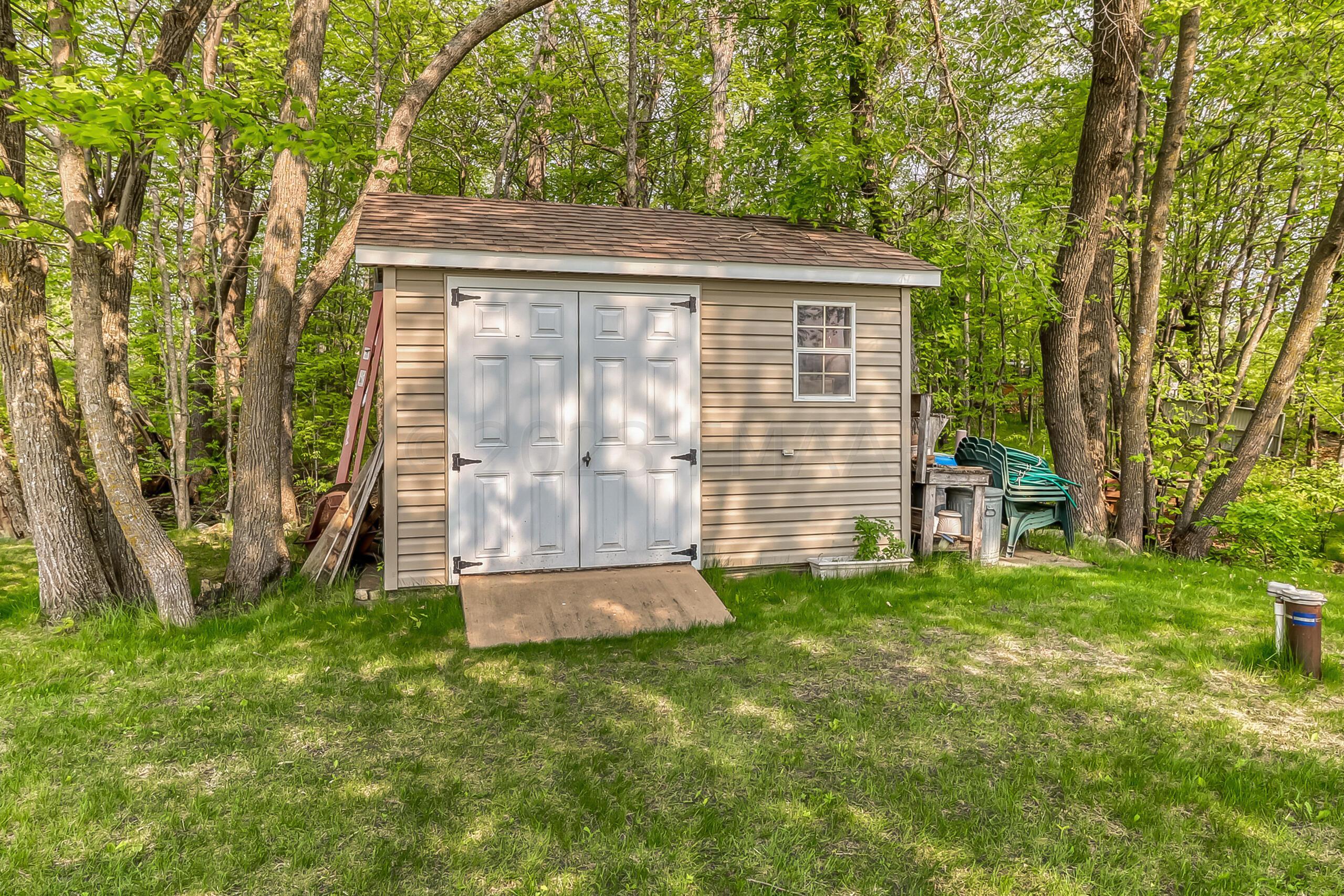 Shed