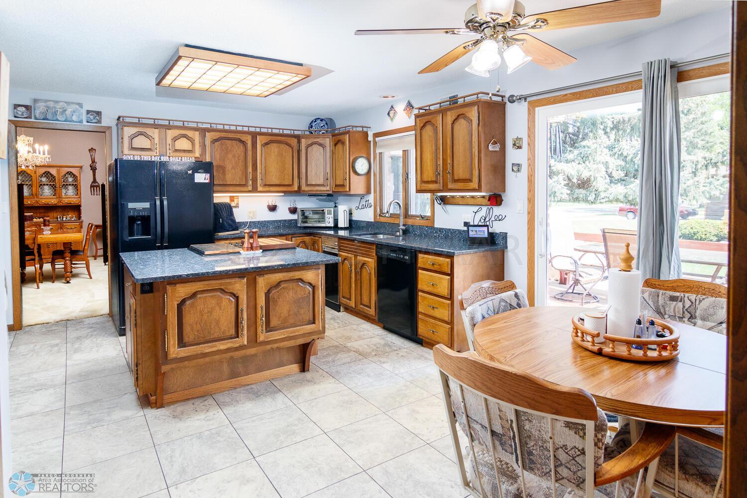 Eat in kitchen
