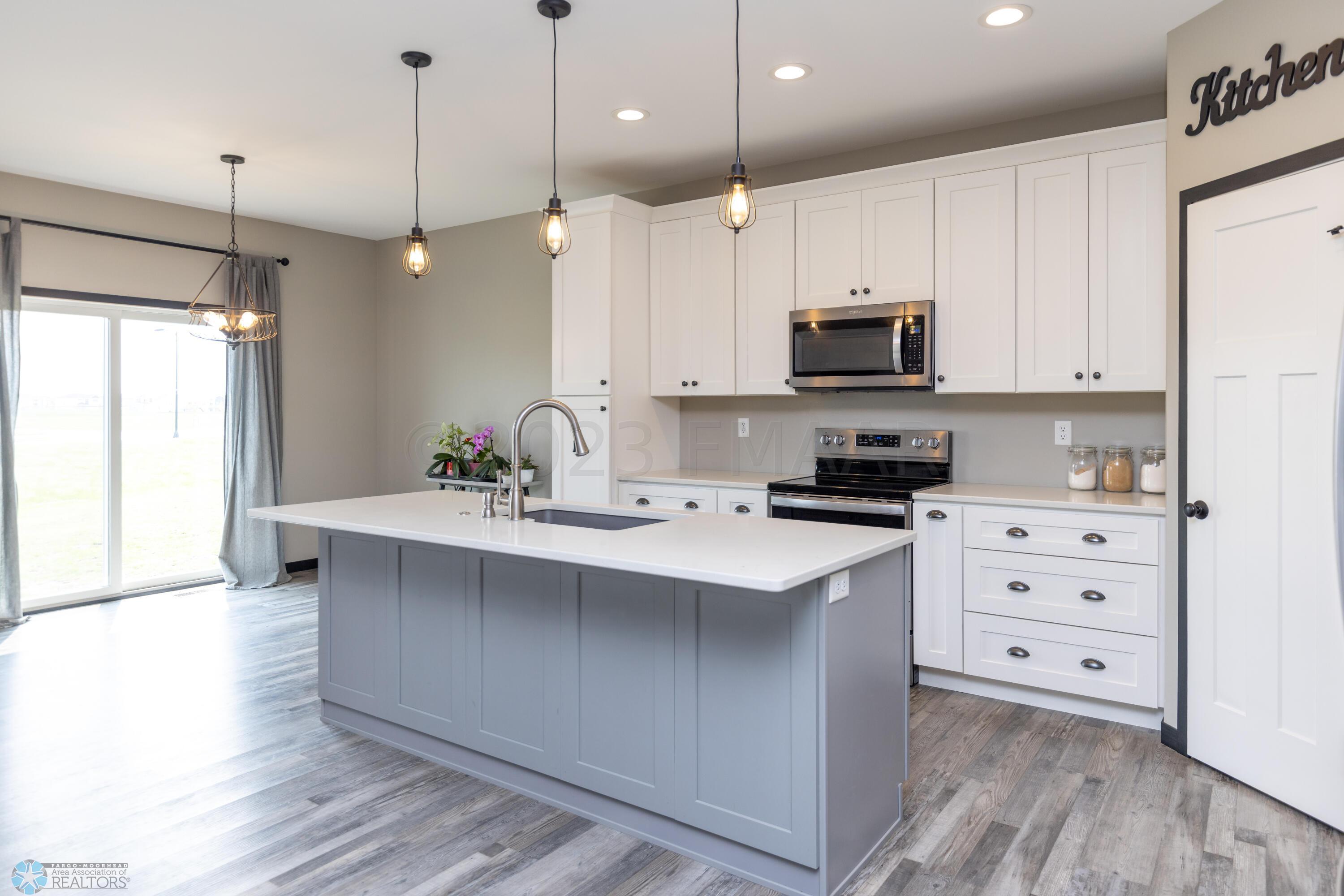 Quartz Counter Tops