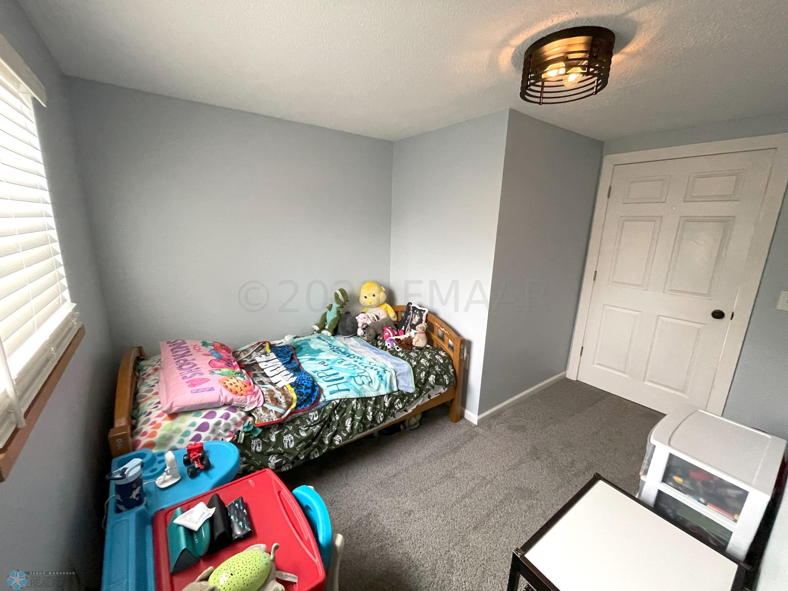Cozy 2nd Room on main