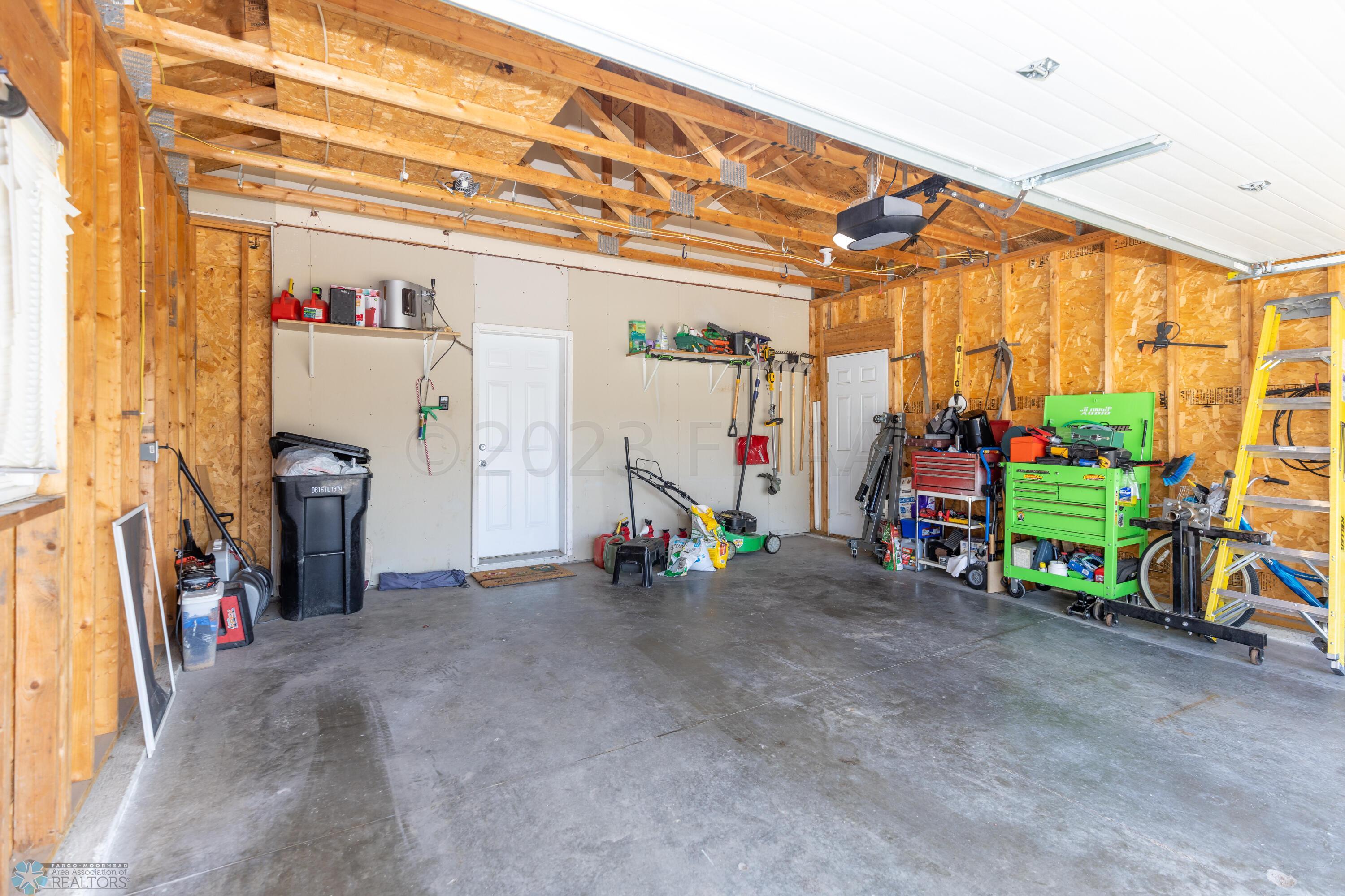 2 stall Garage