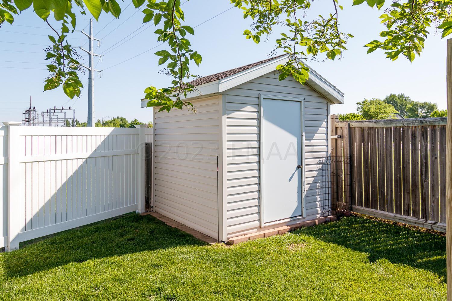 Shed