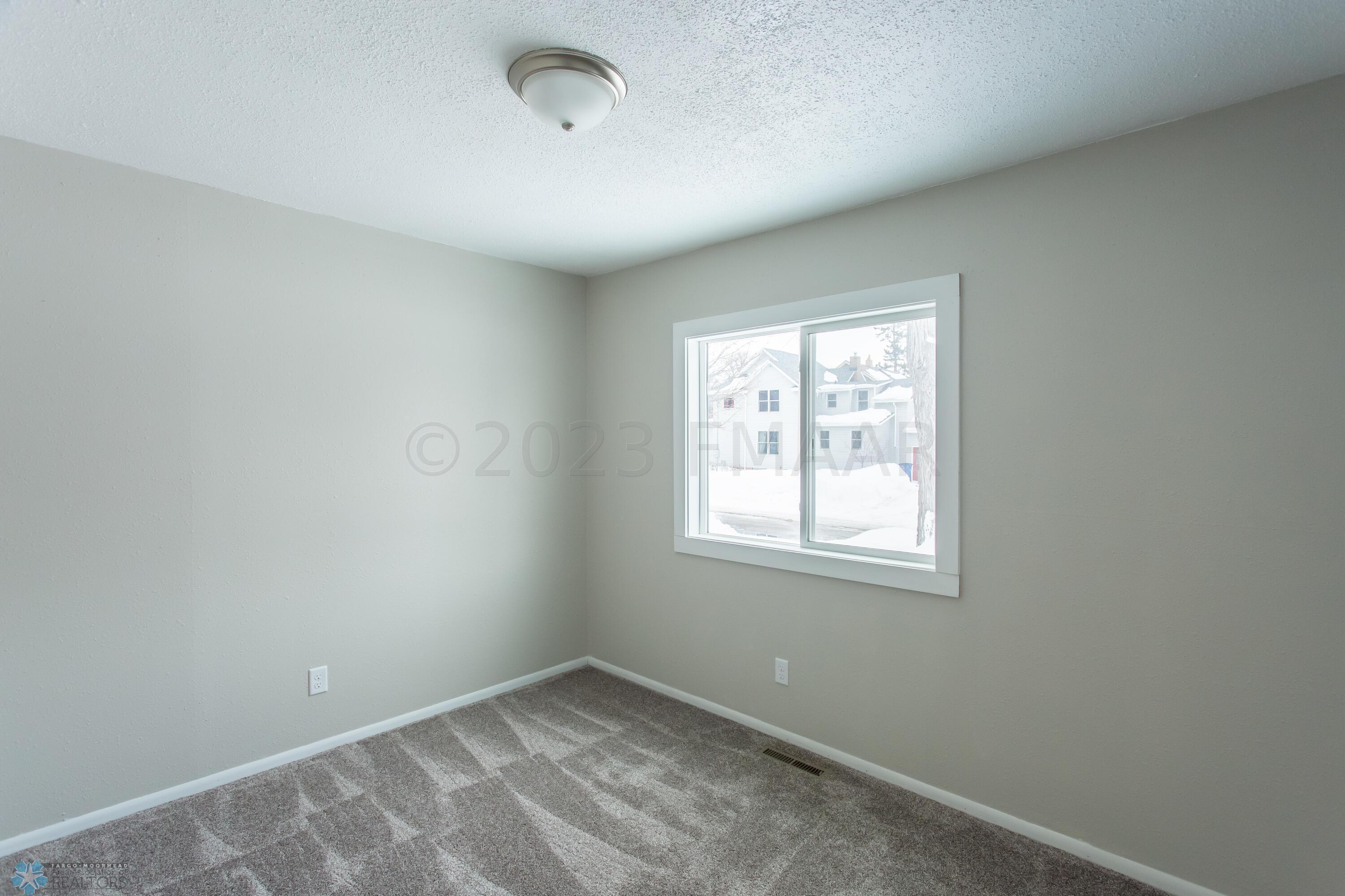 3X8A7116-HDR