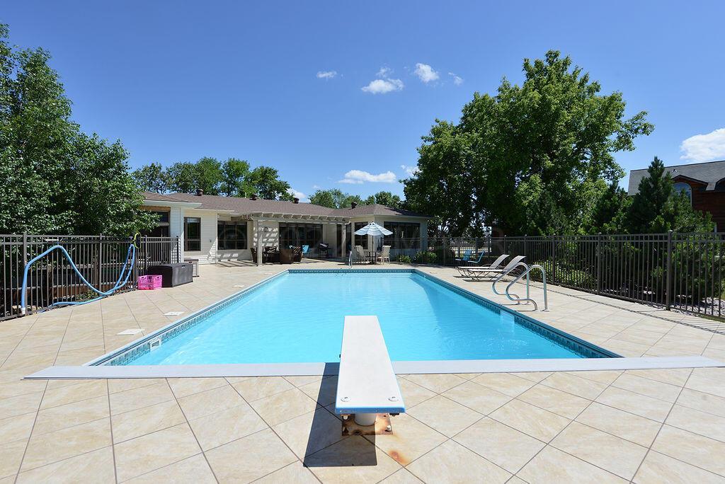 3930 2nd St E West Fargo