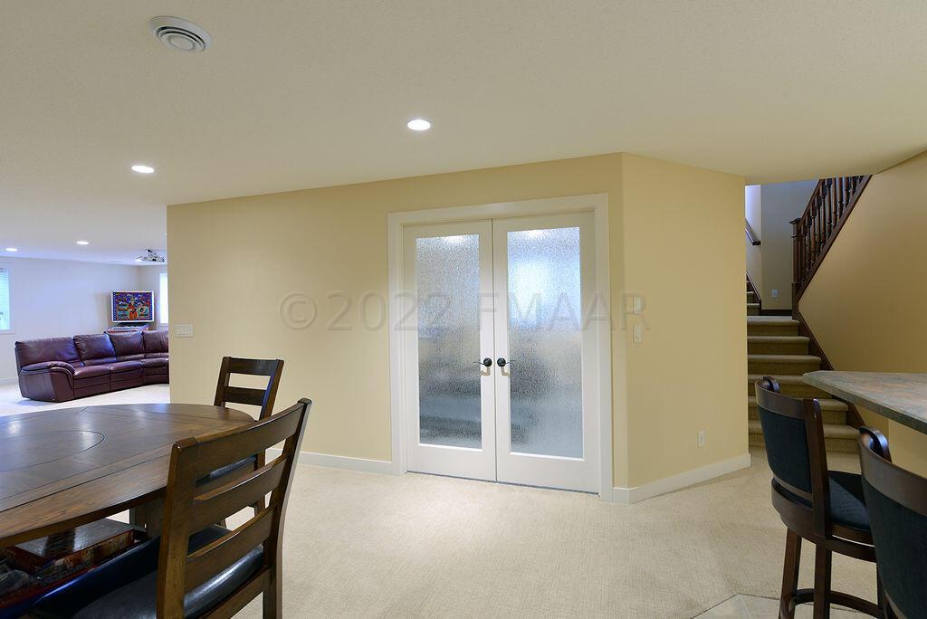 3930 2nd St E West Fargo
