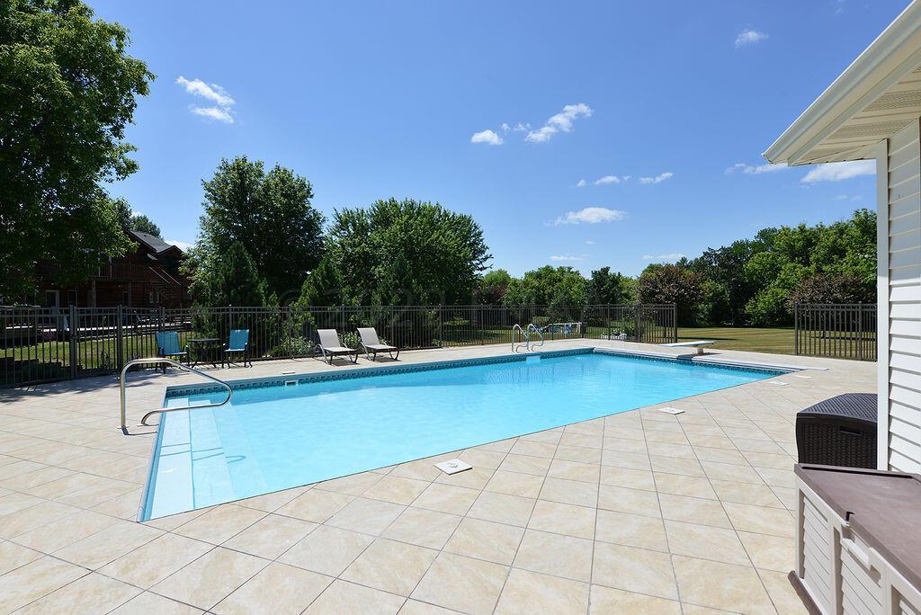 3930 2nd St E West Fargo