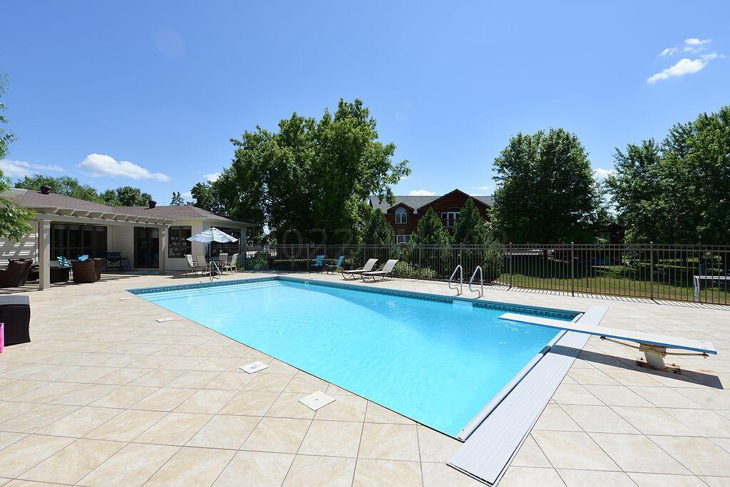3930 2nd St E West Fargo