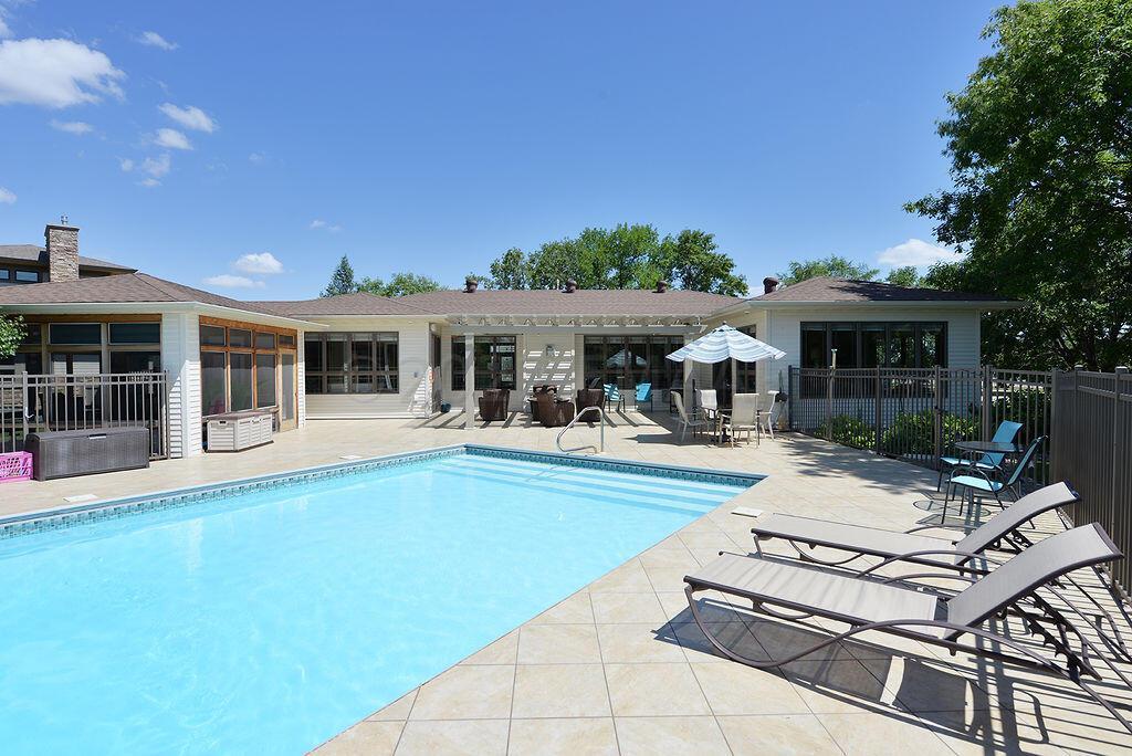 3930 2nd St E West Fargo