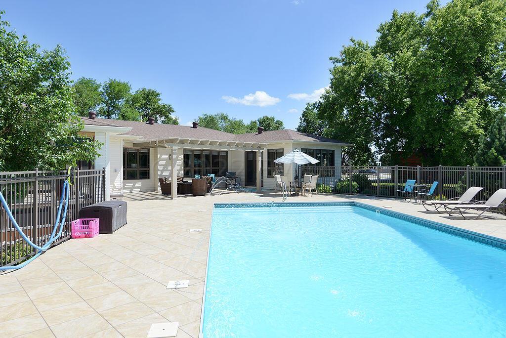 3930 2nd St E West Fargo