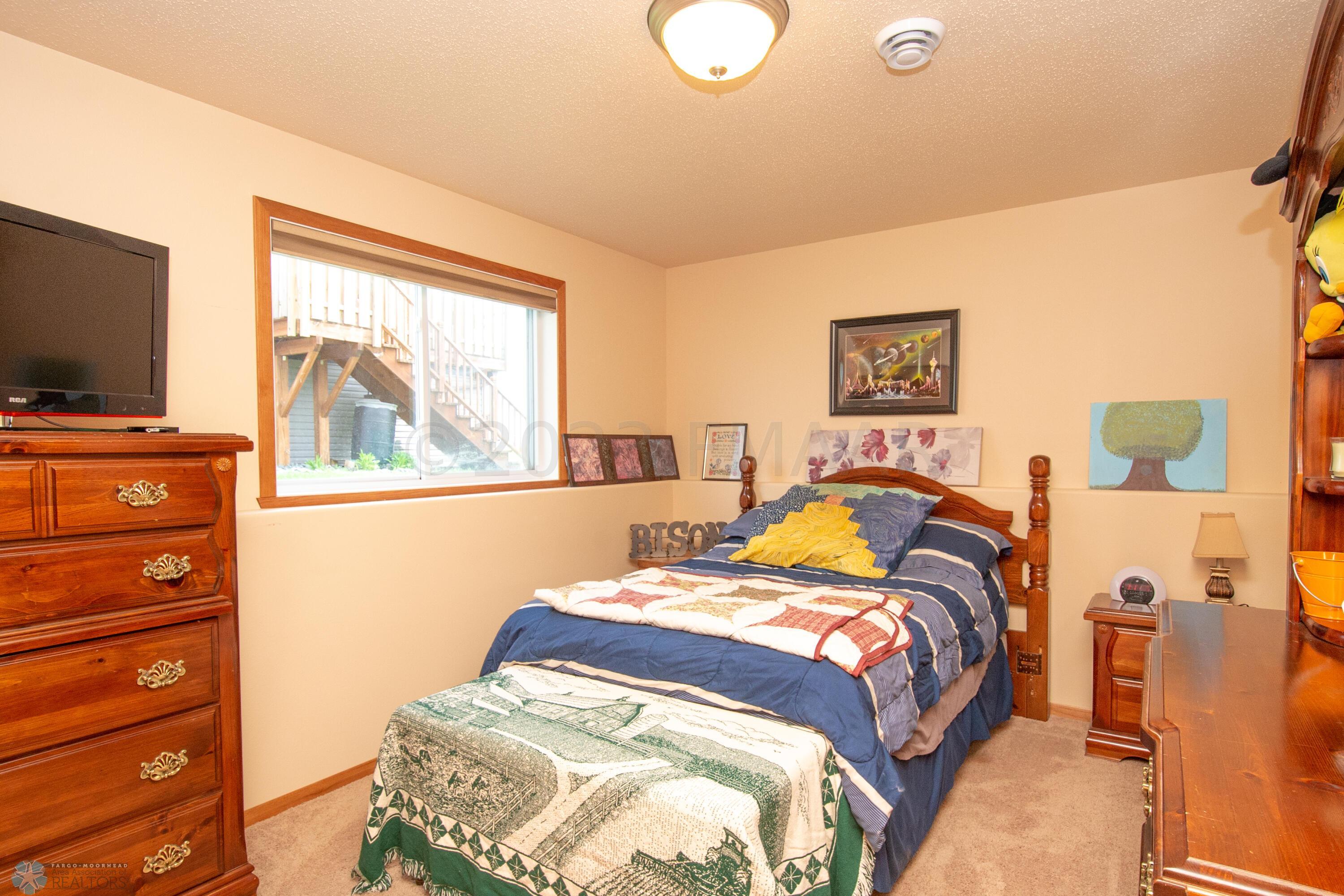 Lower Bed 2