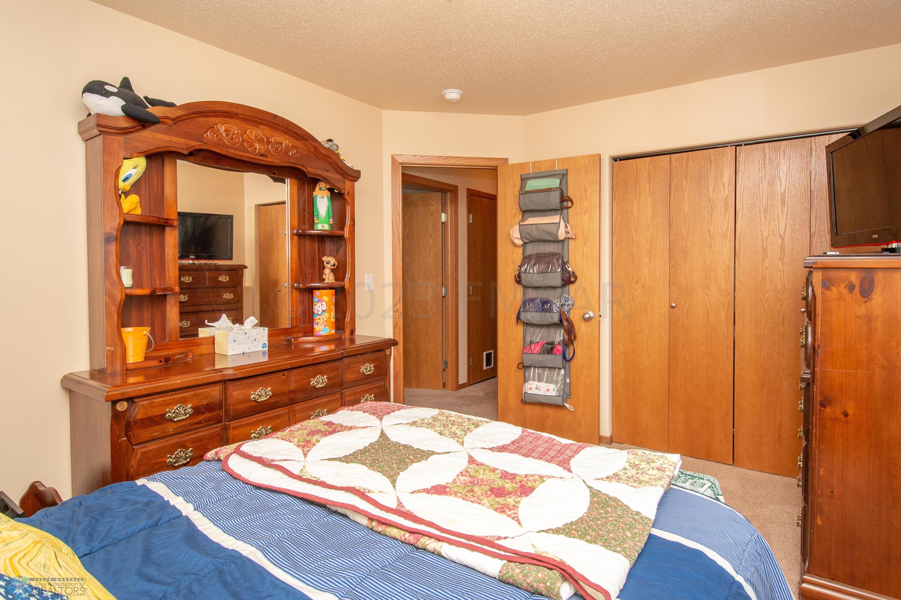 Lower Bed 2