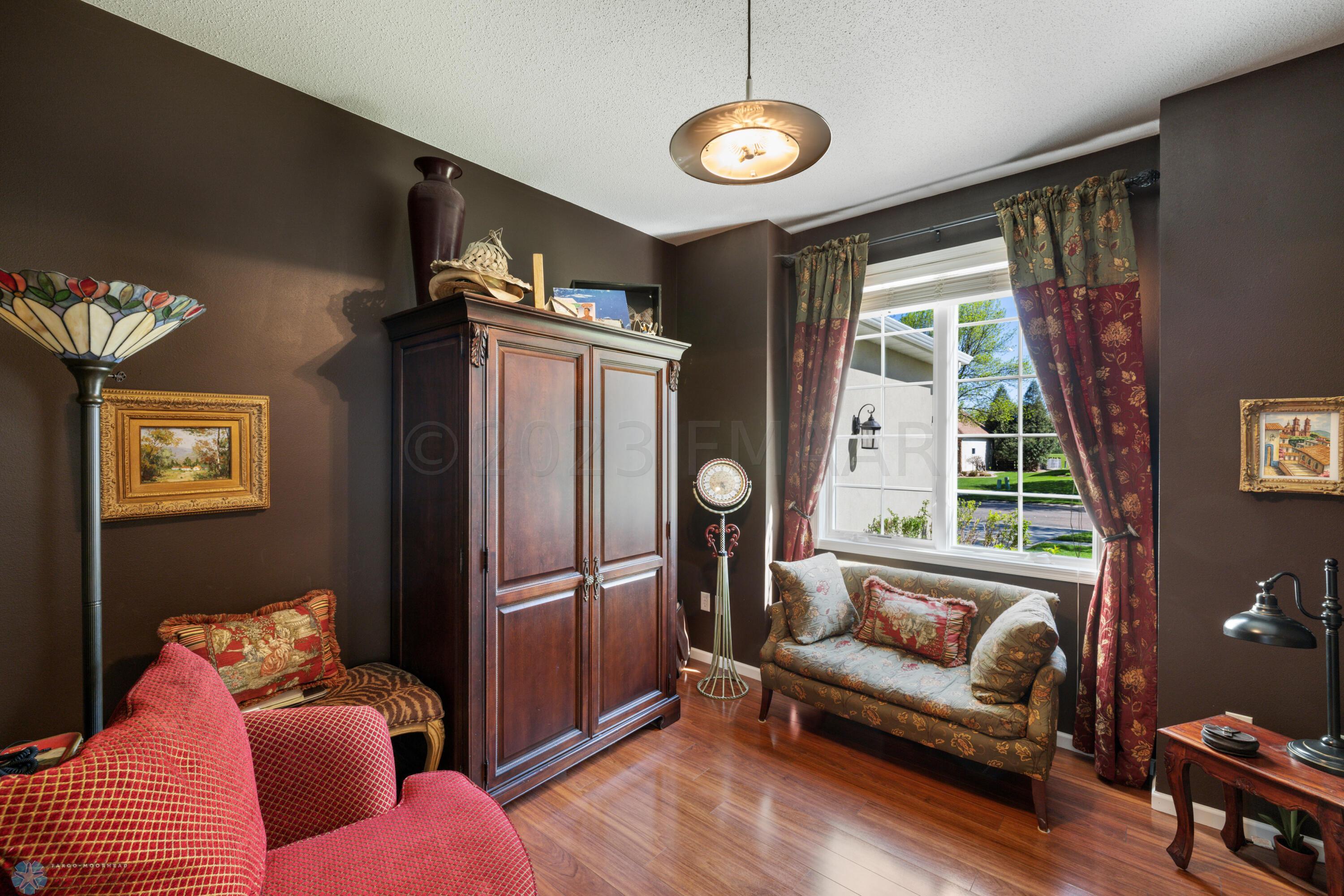 Office/Bedroom
