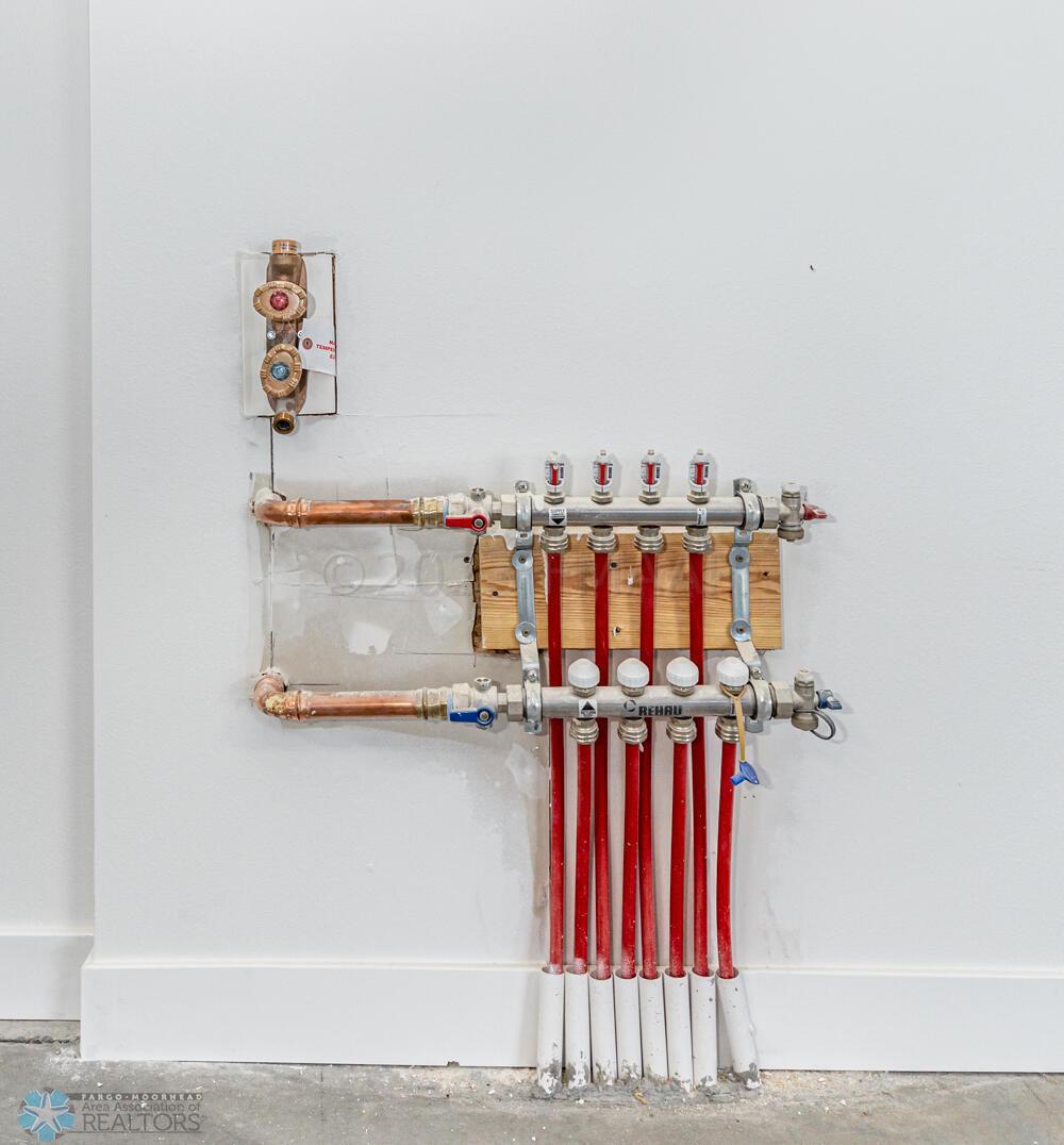 3-zone In-floor heat