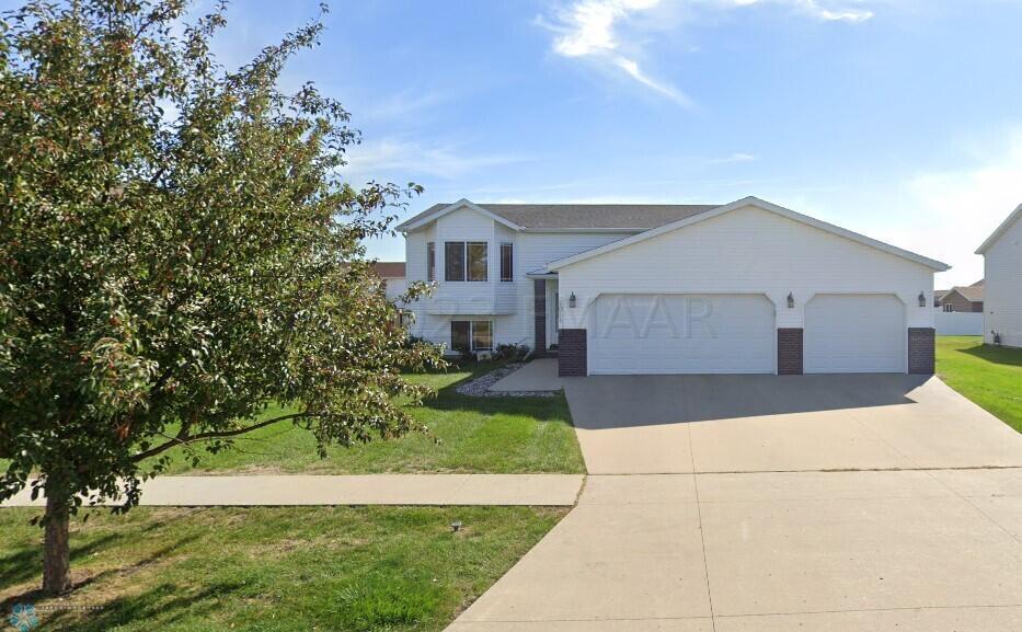 1011 Westport Parkway West Fargo