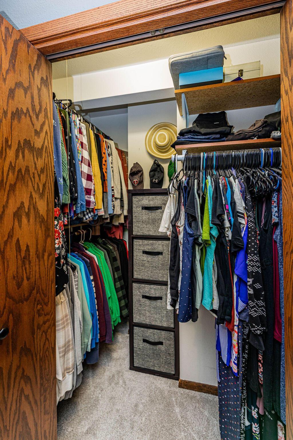 Master Walkin Closet