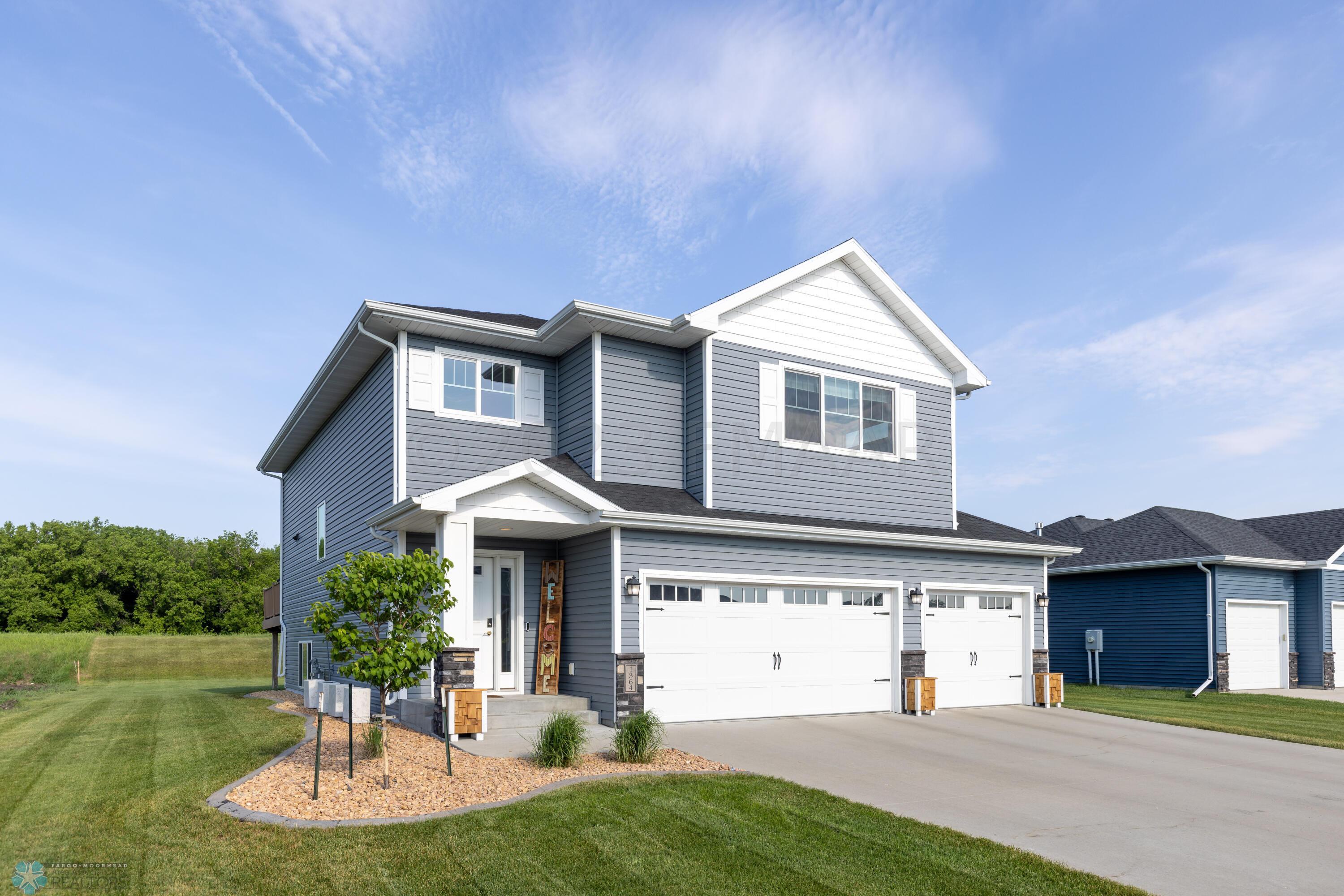 1364 Goldenwood Dr