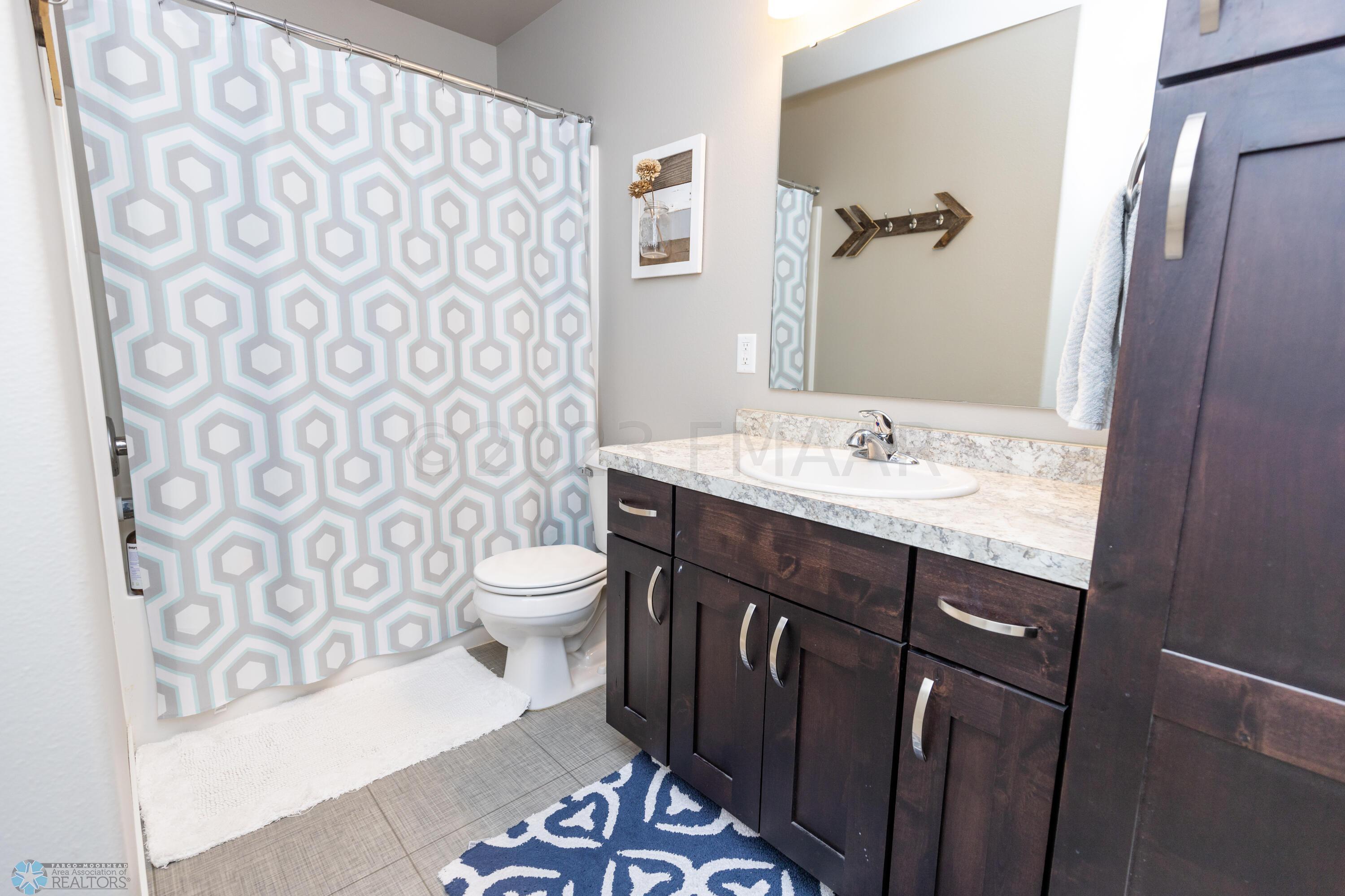 Upper Guest Bath