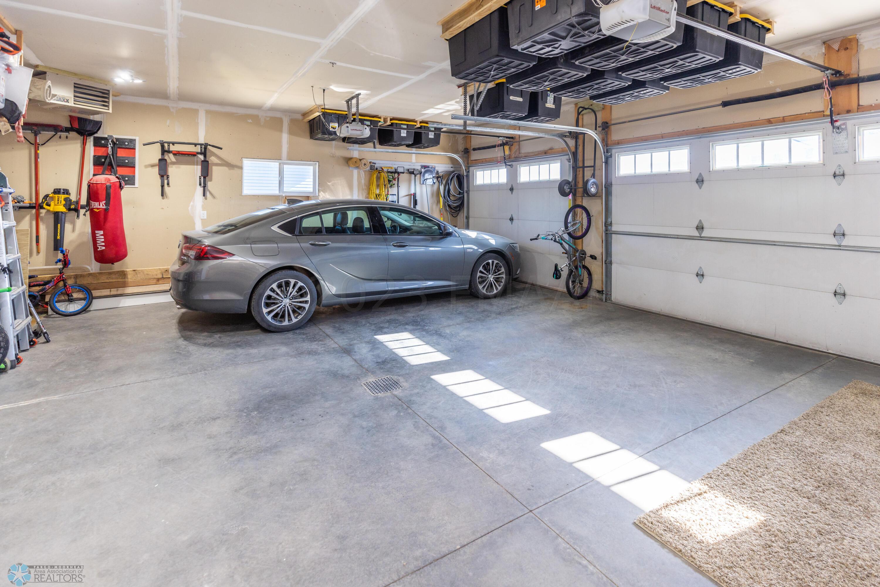 Triple Garage