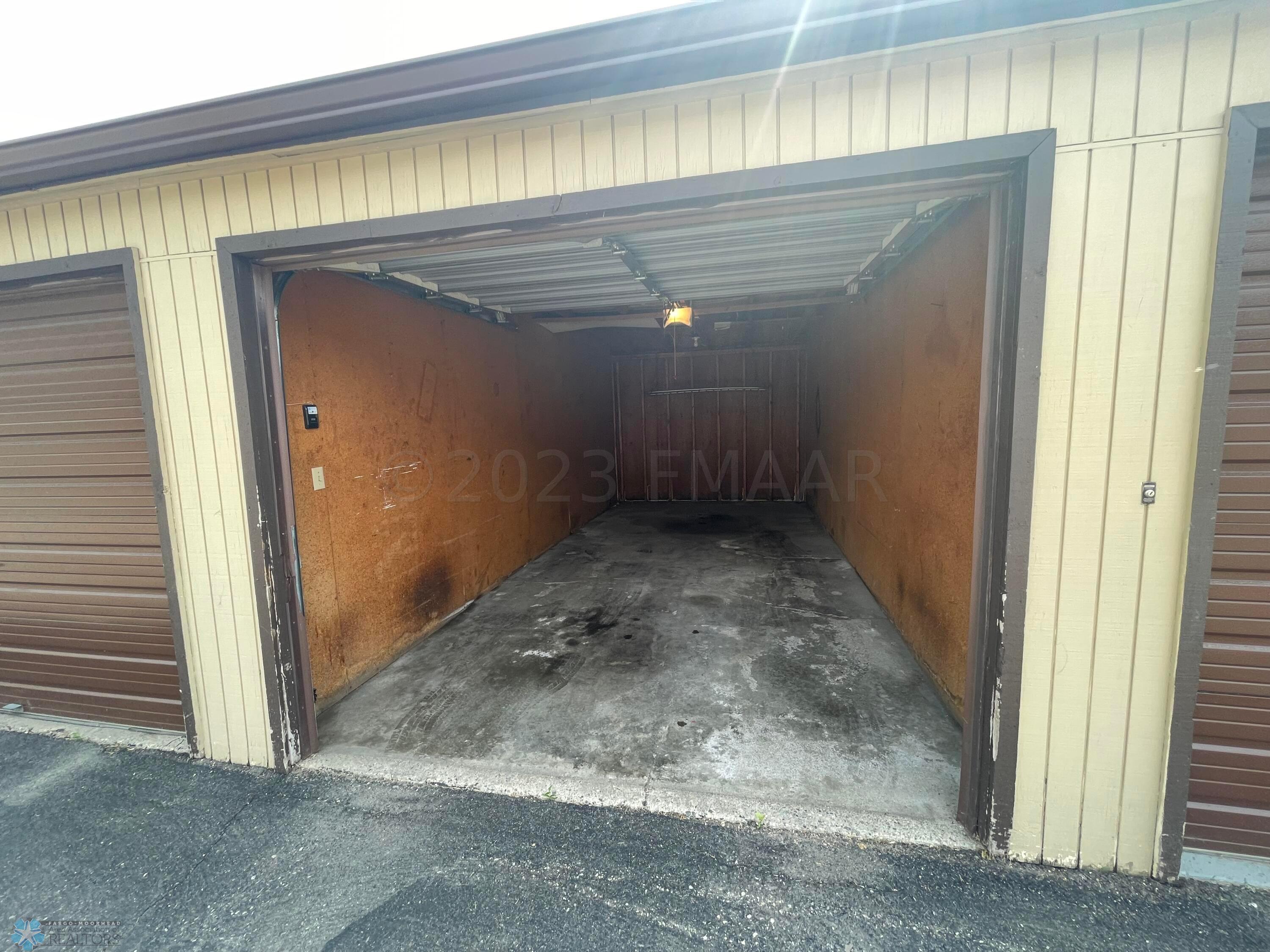 Oversized Garage