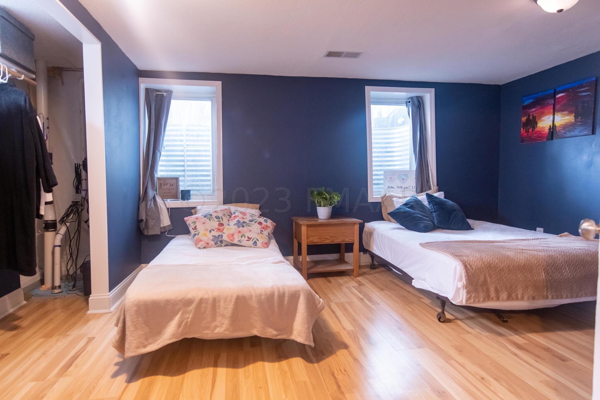 Lower Level Bedroom #1