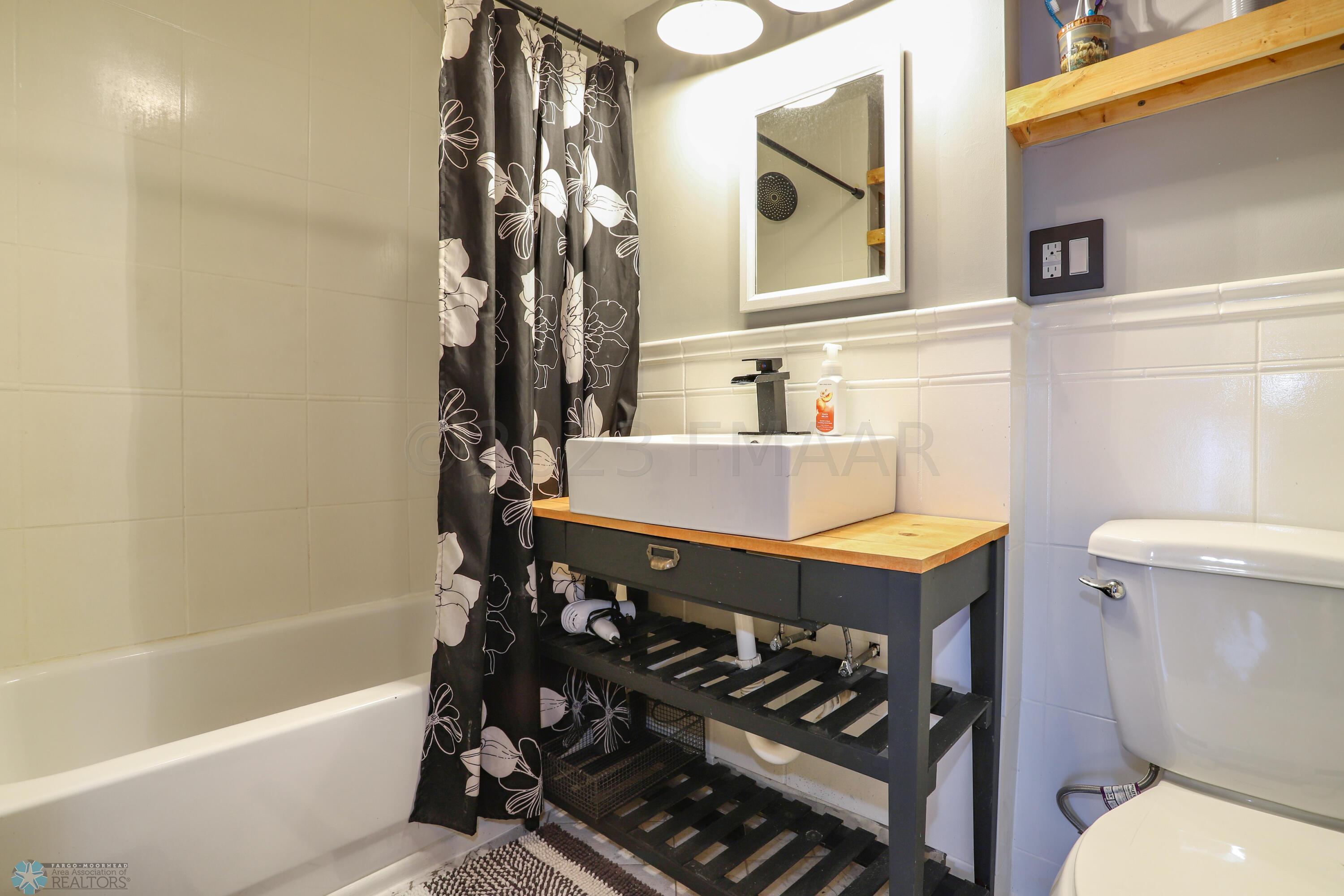Upstairs Bathroom
